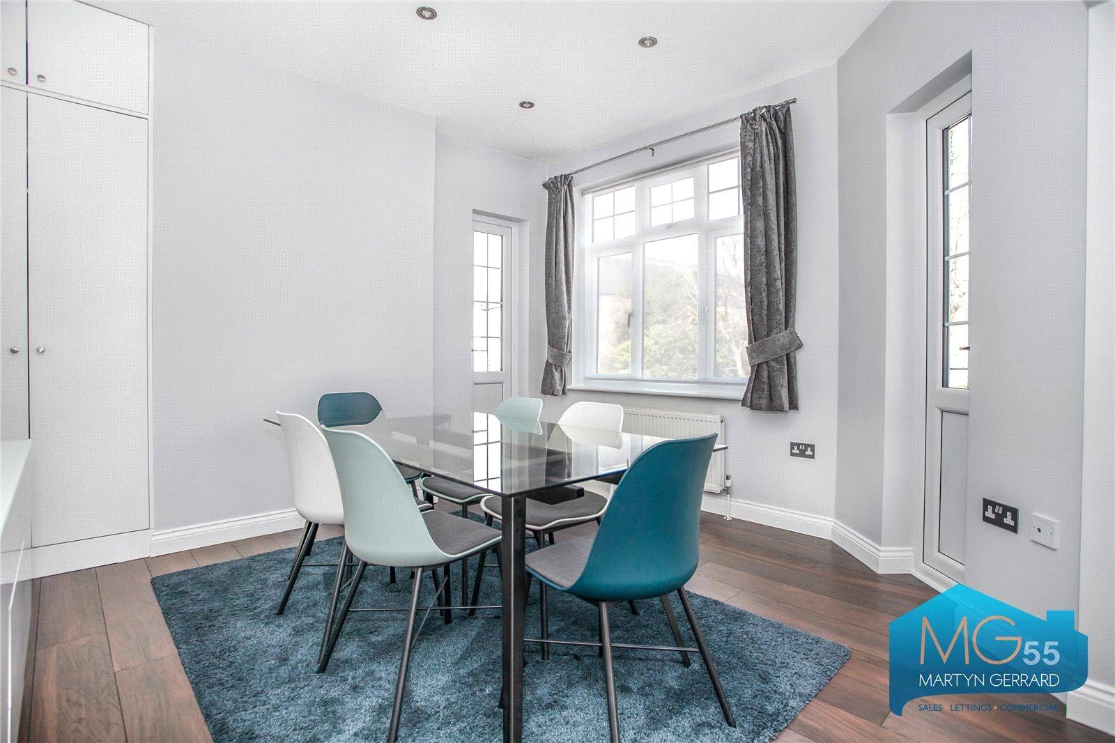 3 bedroom Apartment to rent - Martyn Gerrard