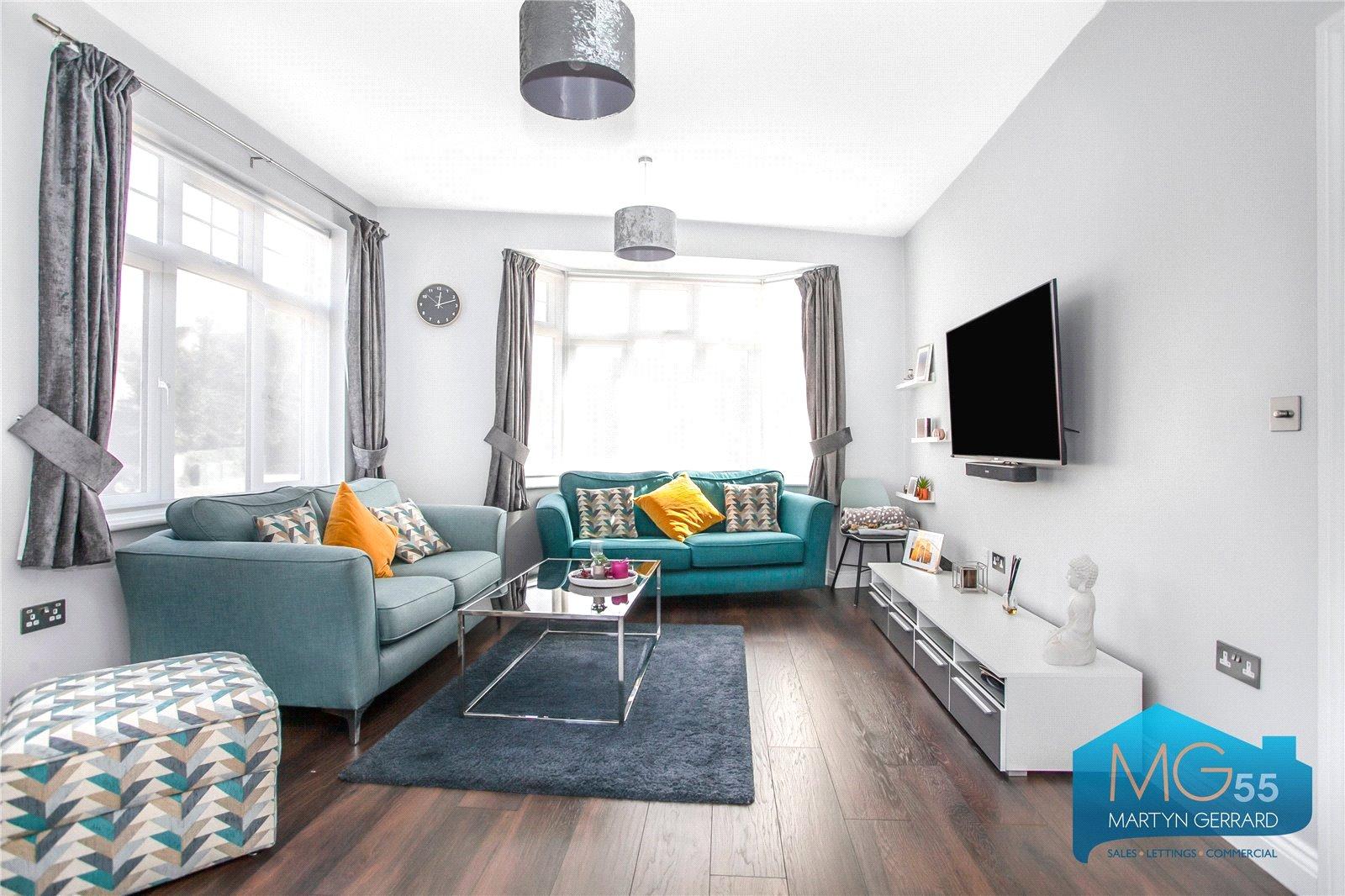 3 bedroom Apartment to rent - Martyn Gerrard