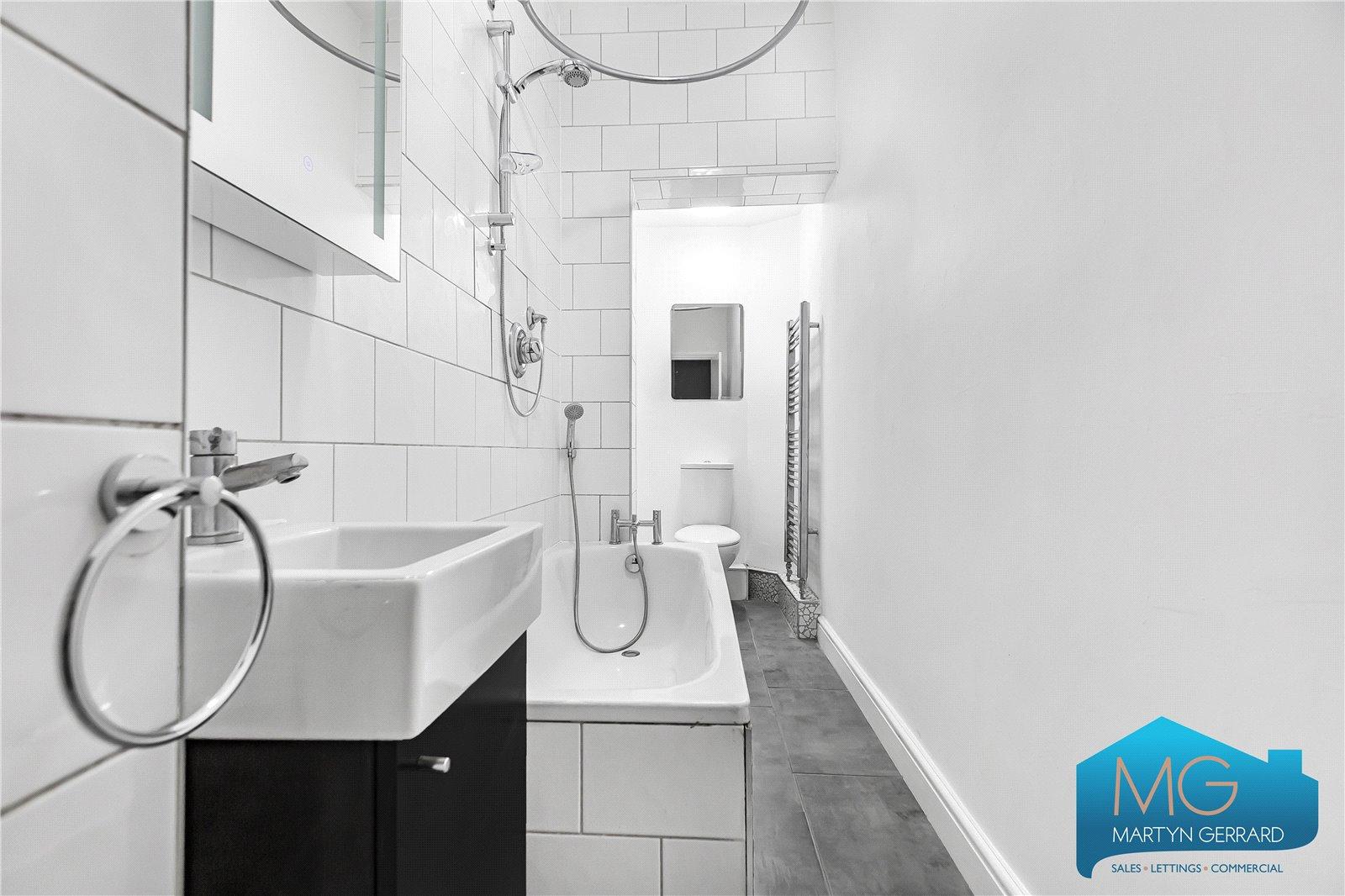 2 bedroom Ground Floor Flat for sale - Martyn Gerrard