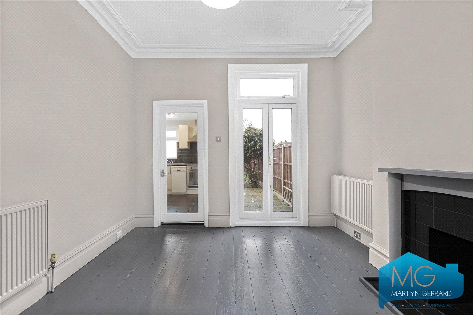 2 bedroom Ground Floor Flat for sale - Martyn Gerrard