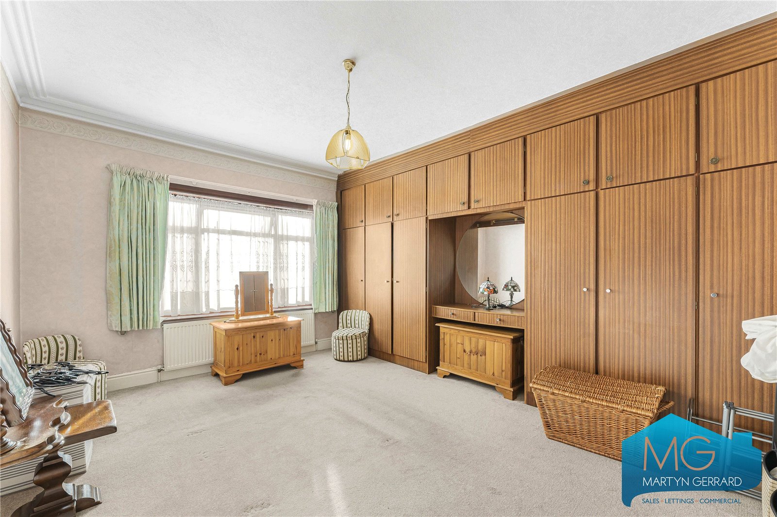 4 bedroom Semi-Detached House for sale - Martyn Gerrard