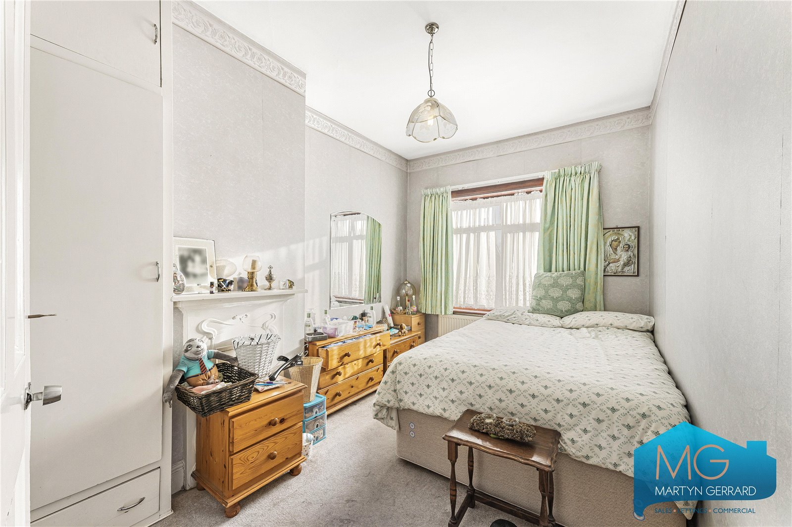 4 bedroom Semi-Detached House for sale - Martyn Gerrard