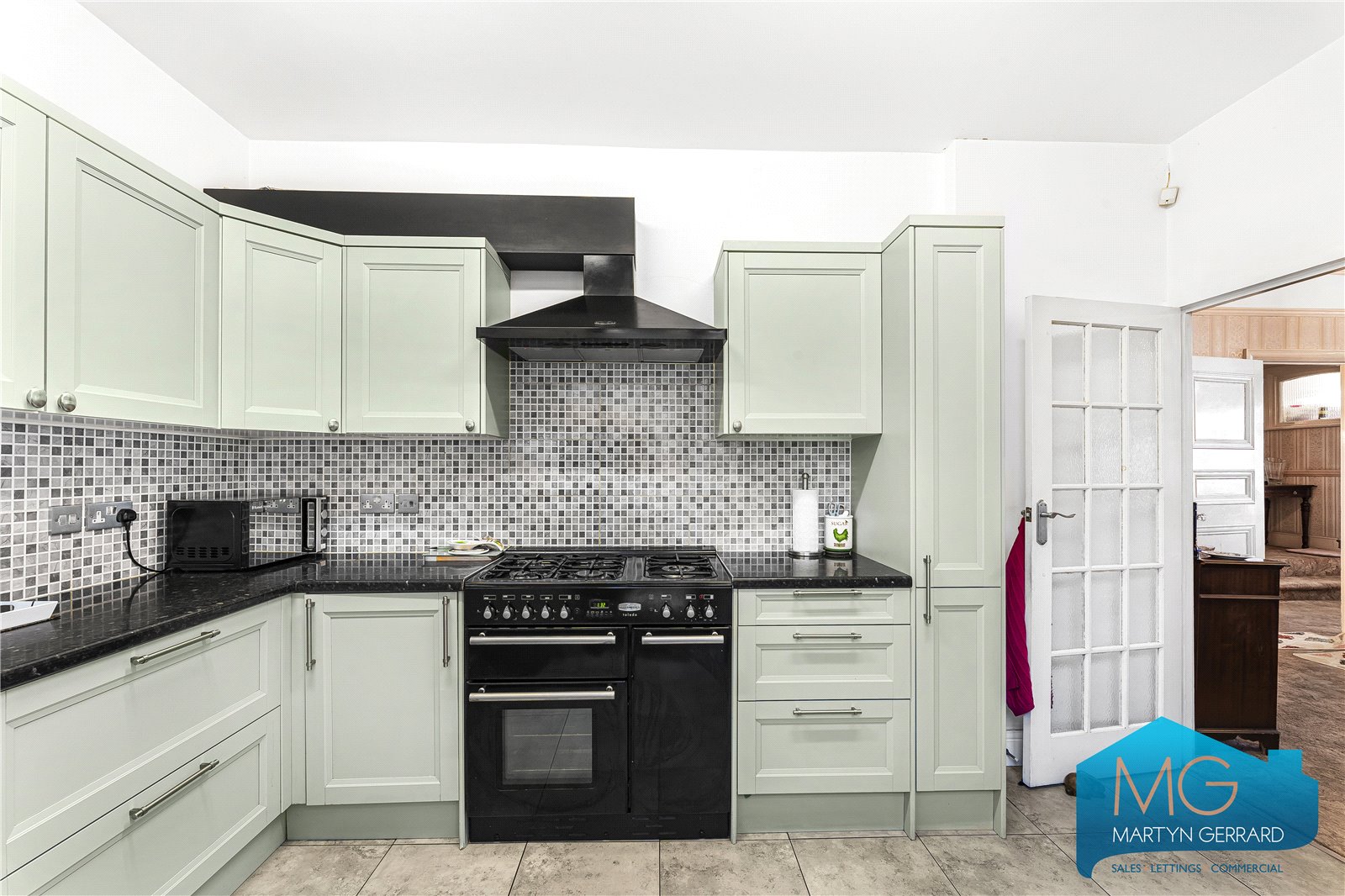 4 bedroom Semi-Detached House for sale - Martyn Gerrard