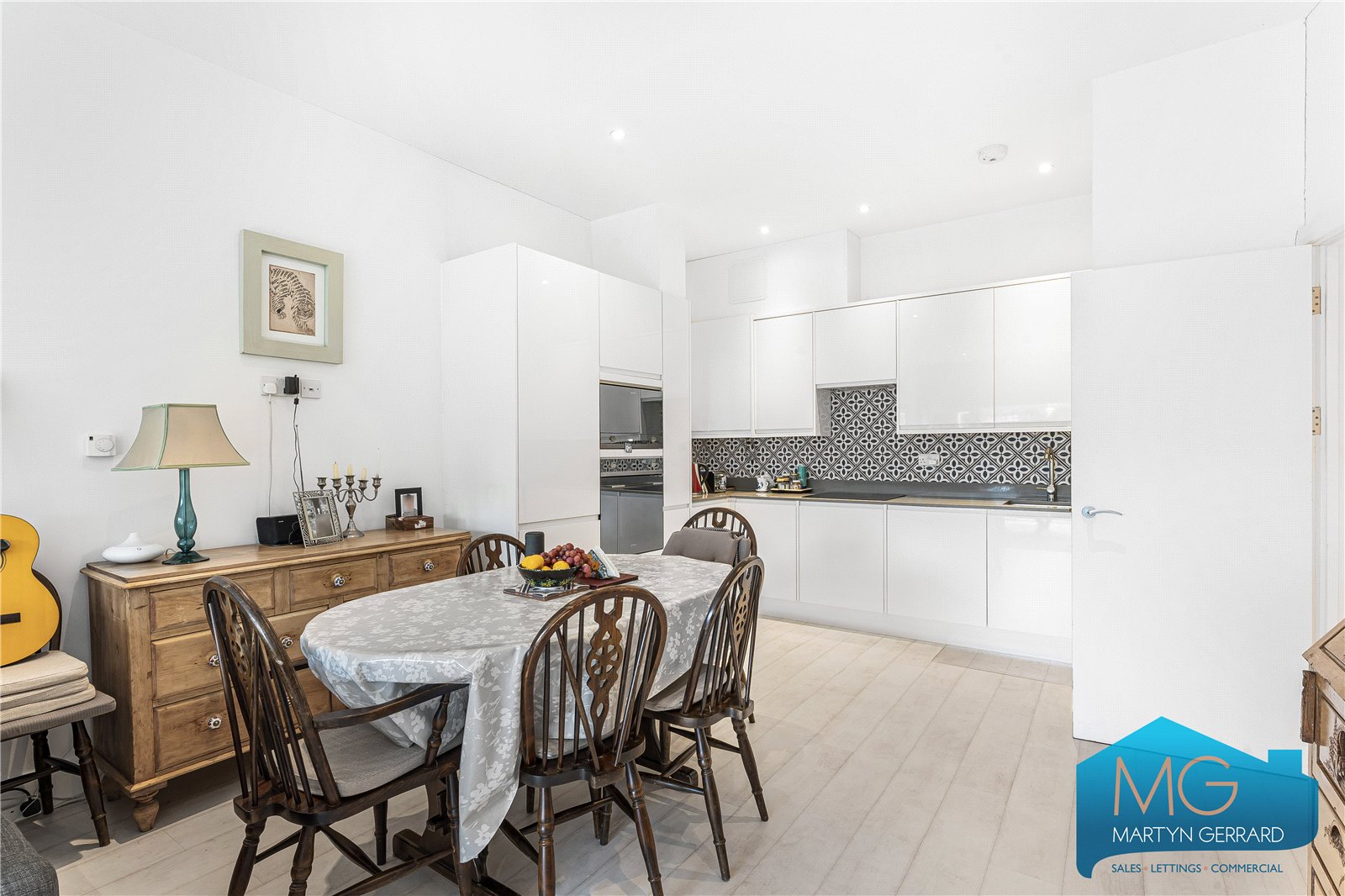 3 bedroom Ground Floor Flat for sale - Martyn Gerrard