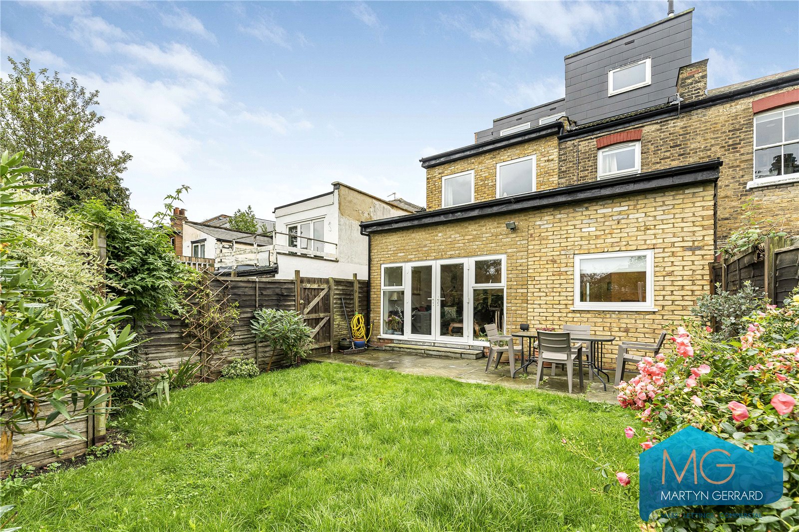 3 bedroom Ground Floor Flat for sale - Martyn Gerrard