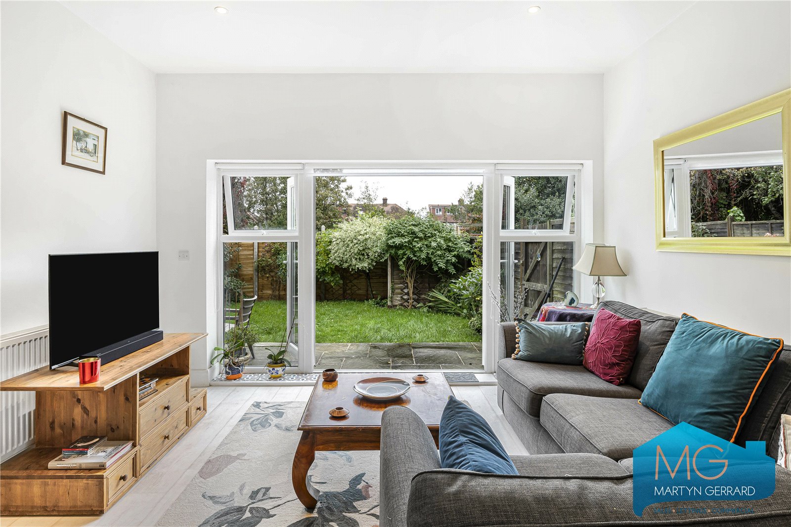 3 bedroom Ground Floor Flat for sale - Martyn Gerrard