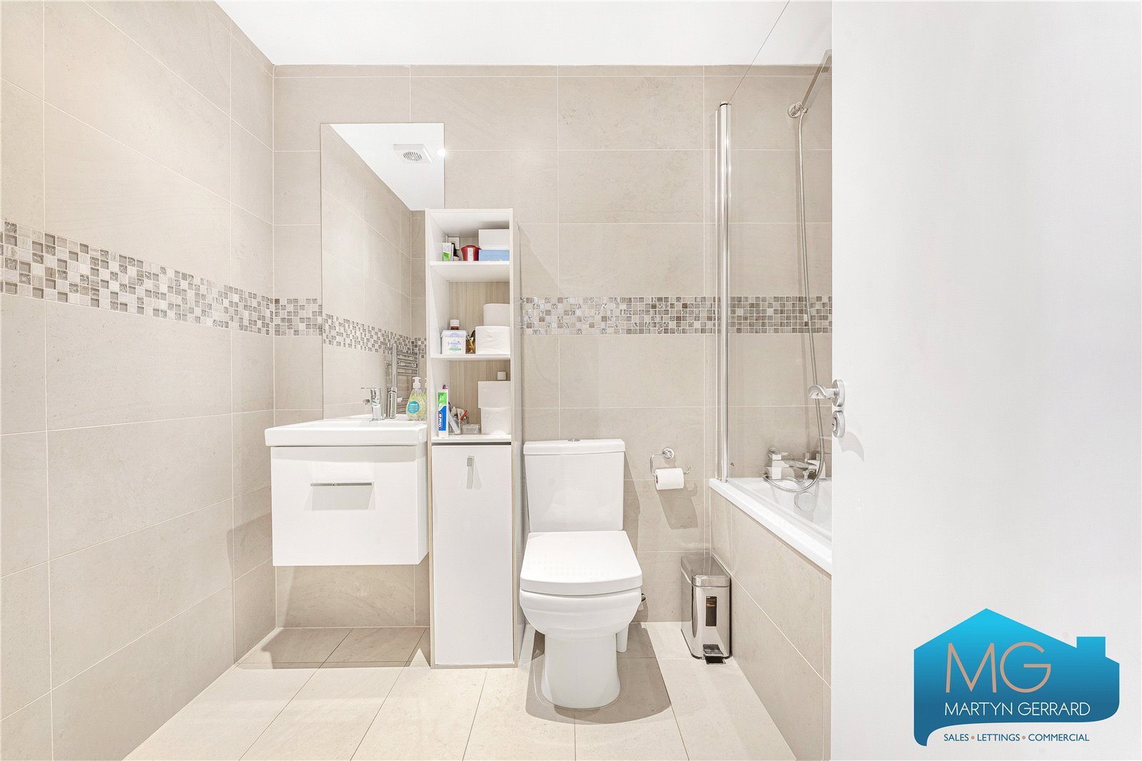 3 bedroom Ground Floor Flat for sale - Martyn Gerrard