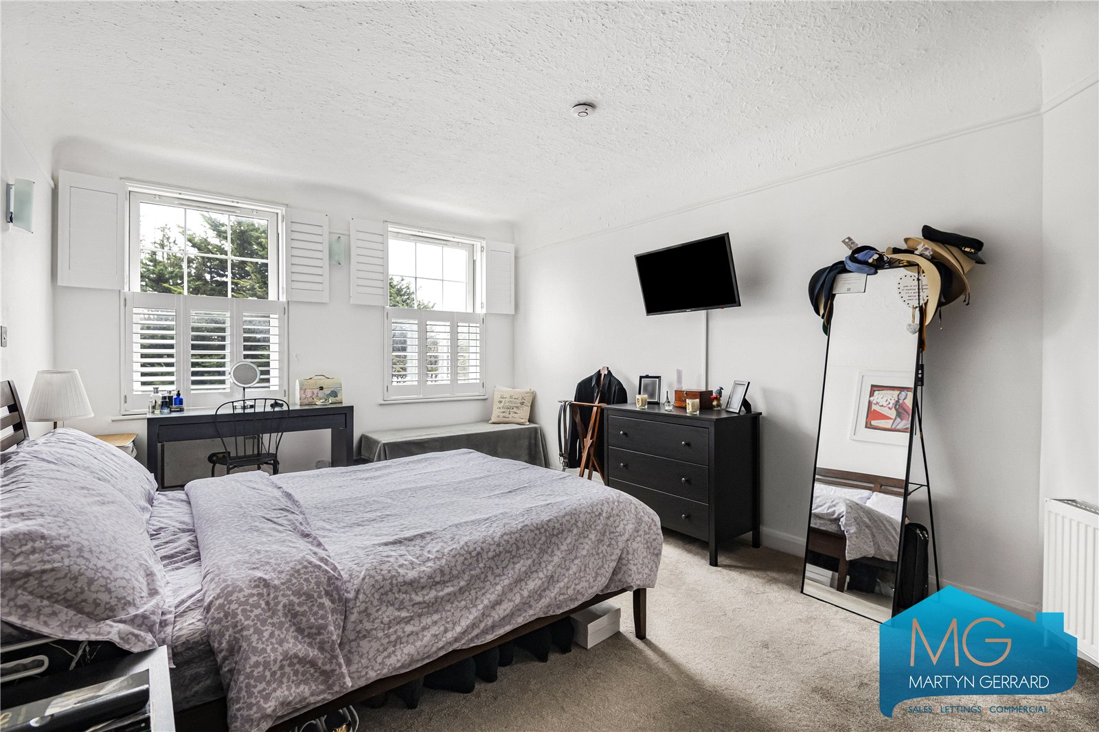Queensborough Court, North Circular Road, Finchley Central, London, N3+  - Martyn Gerrard
