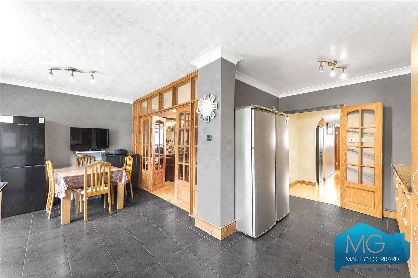 5 bedroom Semi-Detached House for sale - Martyn Gerrard