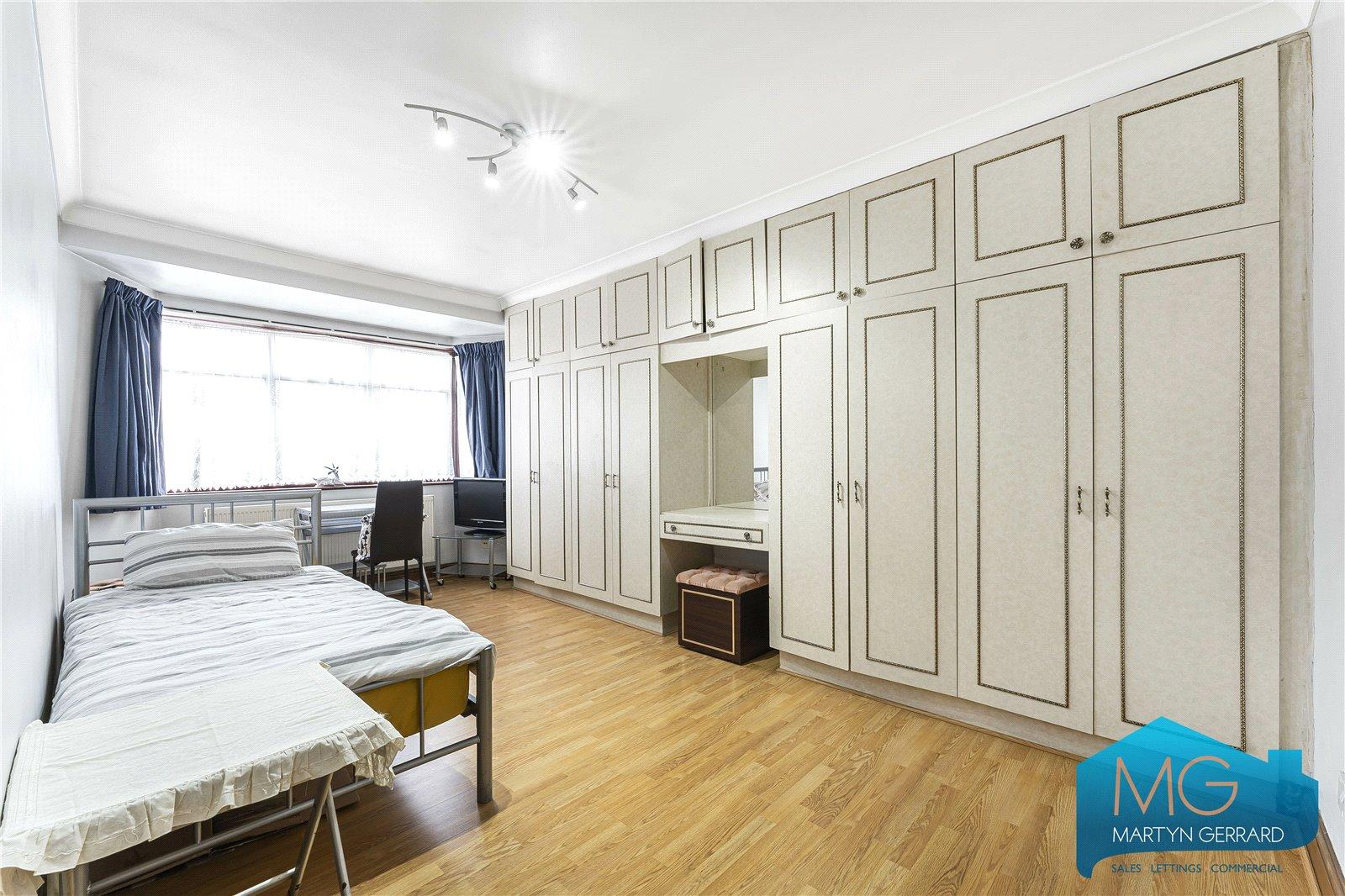 5 bedroom Semi-Detached House for sale - Martyn Gerrard