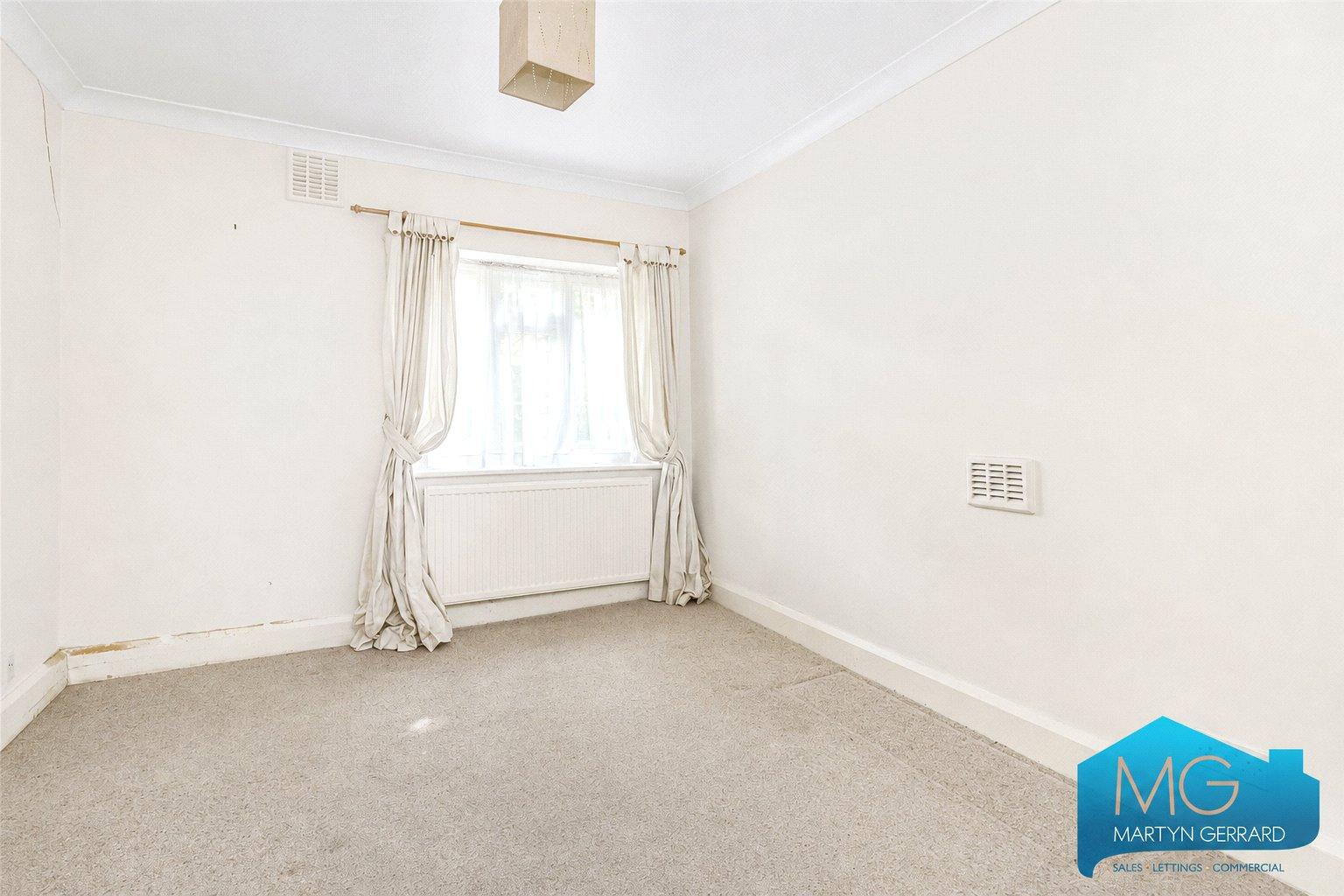 2 bedroom Ground Floor Flat for sale - Martyn Gerrard