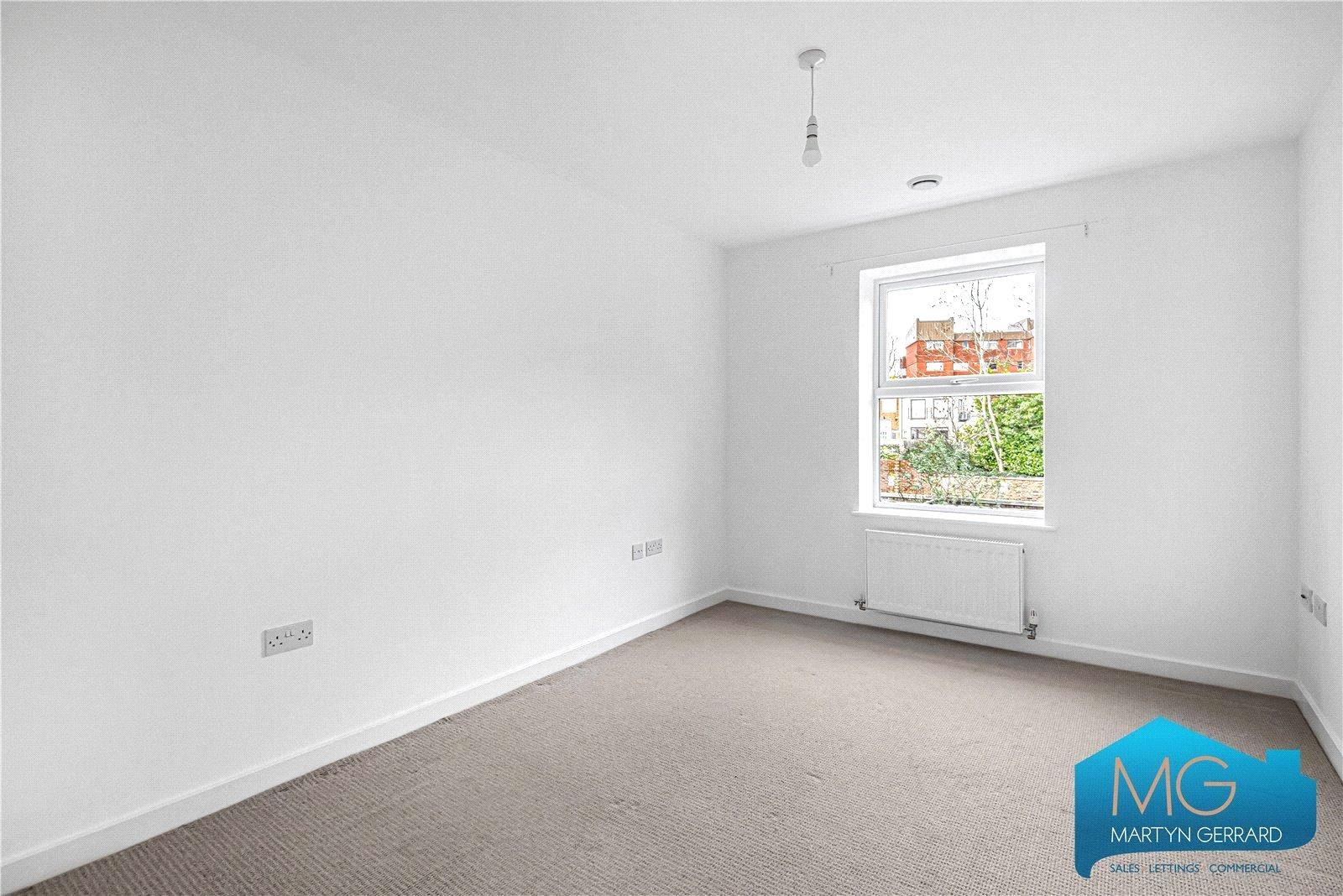 1 bedroom Apartment to rent - Martyn Gerrard