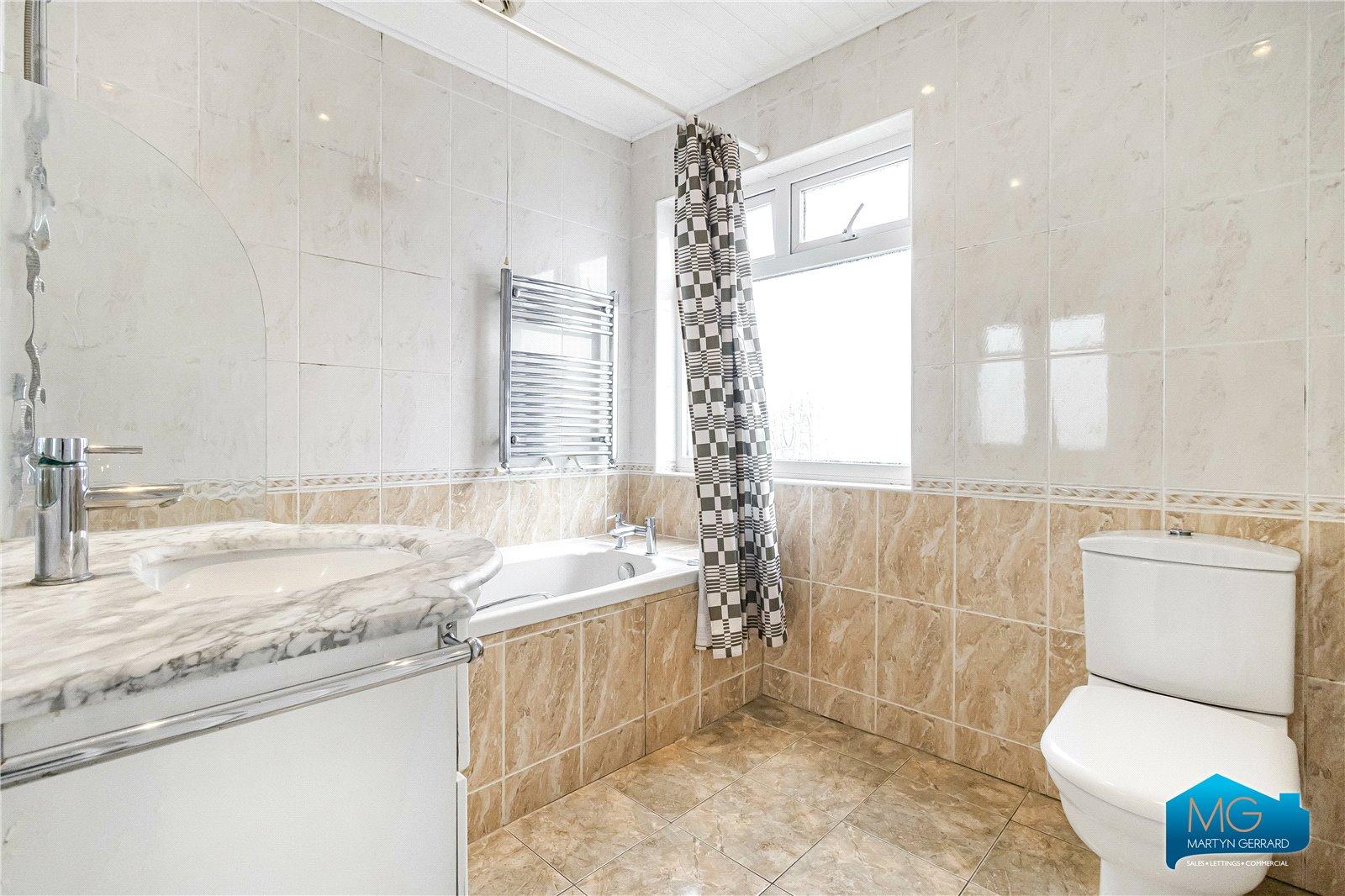 5 bedroom House to rent - Martyn Gerrard