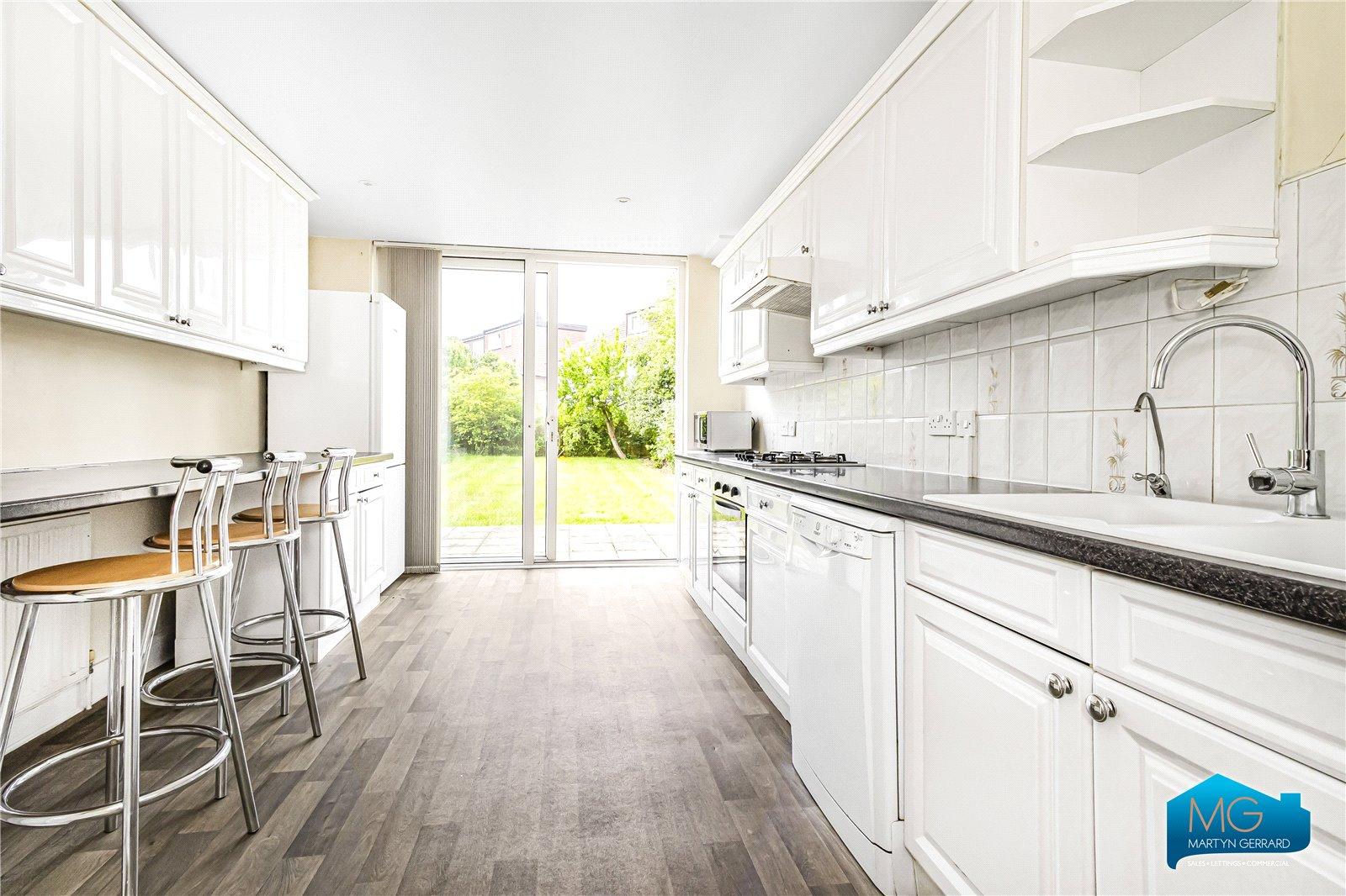 5 bedroom House to rent - Martyn Gerrard