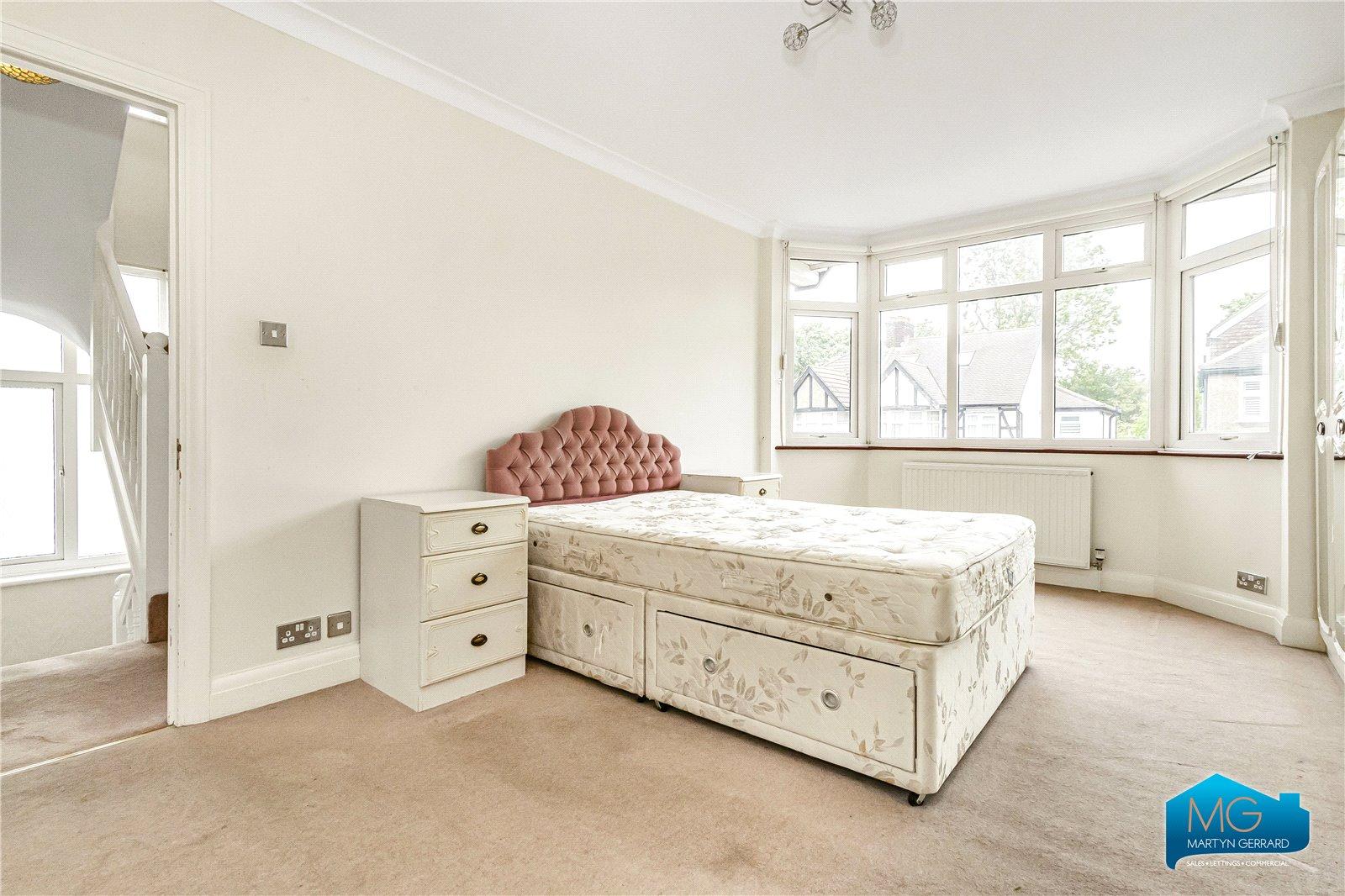 5 bedroom House to rent - Martyn Gerrard