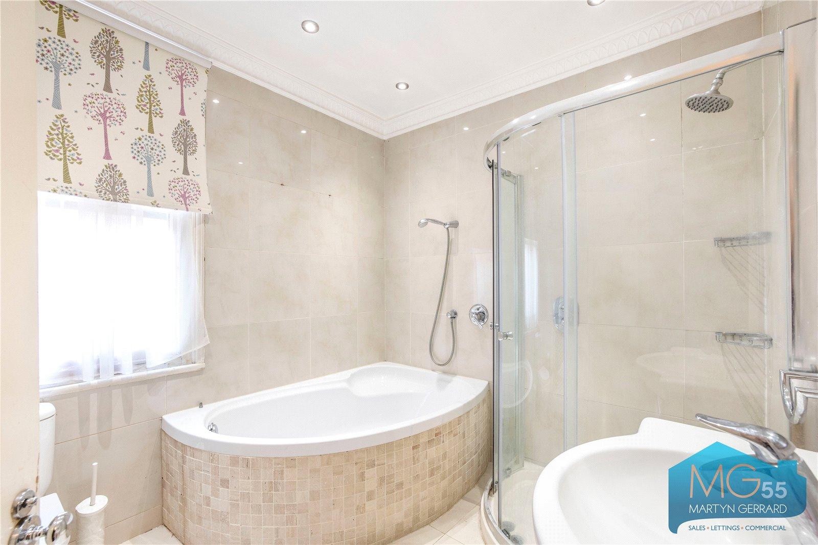 4 bedroom House to rent - Martyn Gerrard