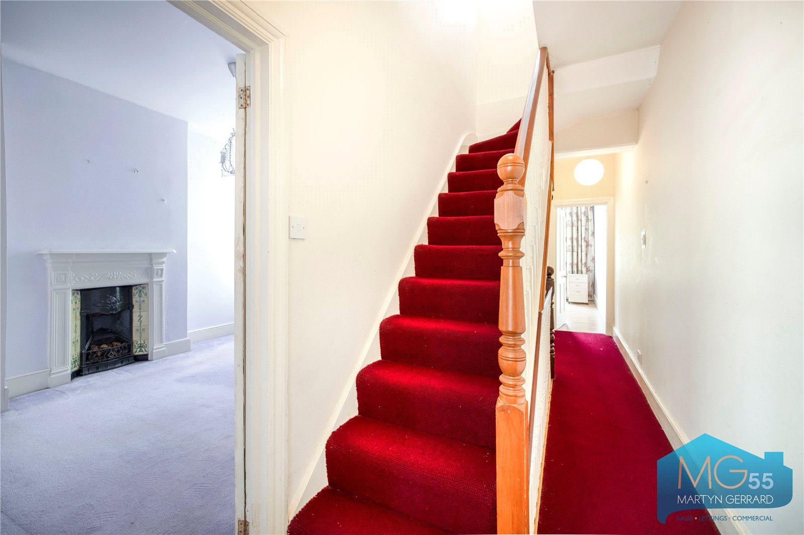 4 bedroom House to rent - Martyn Gerrard