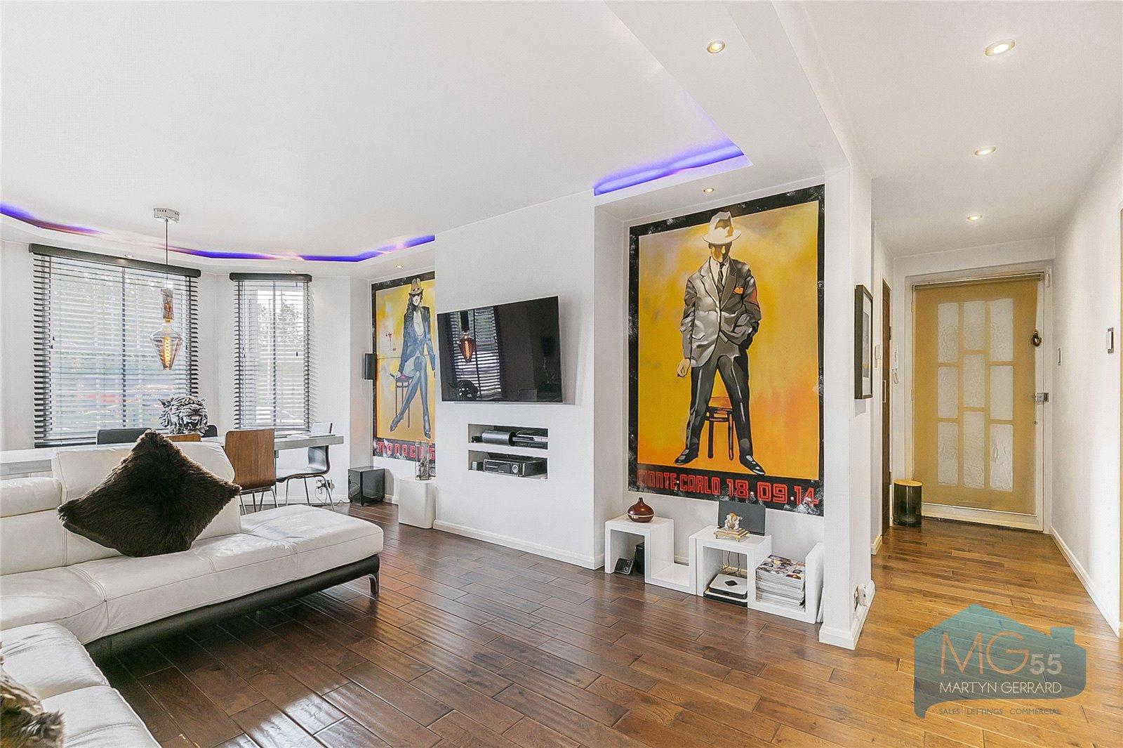 3 bedroom Apartment for sale - Martyn Gerrard