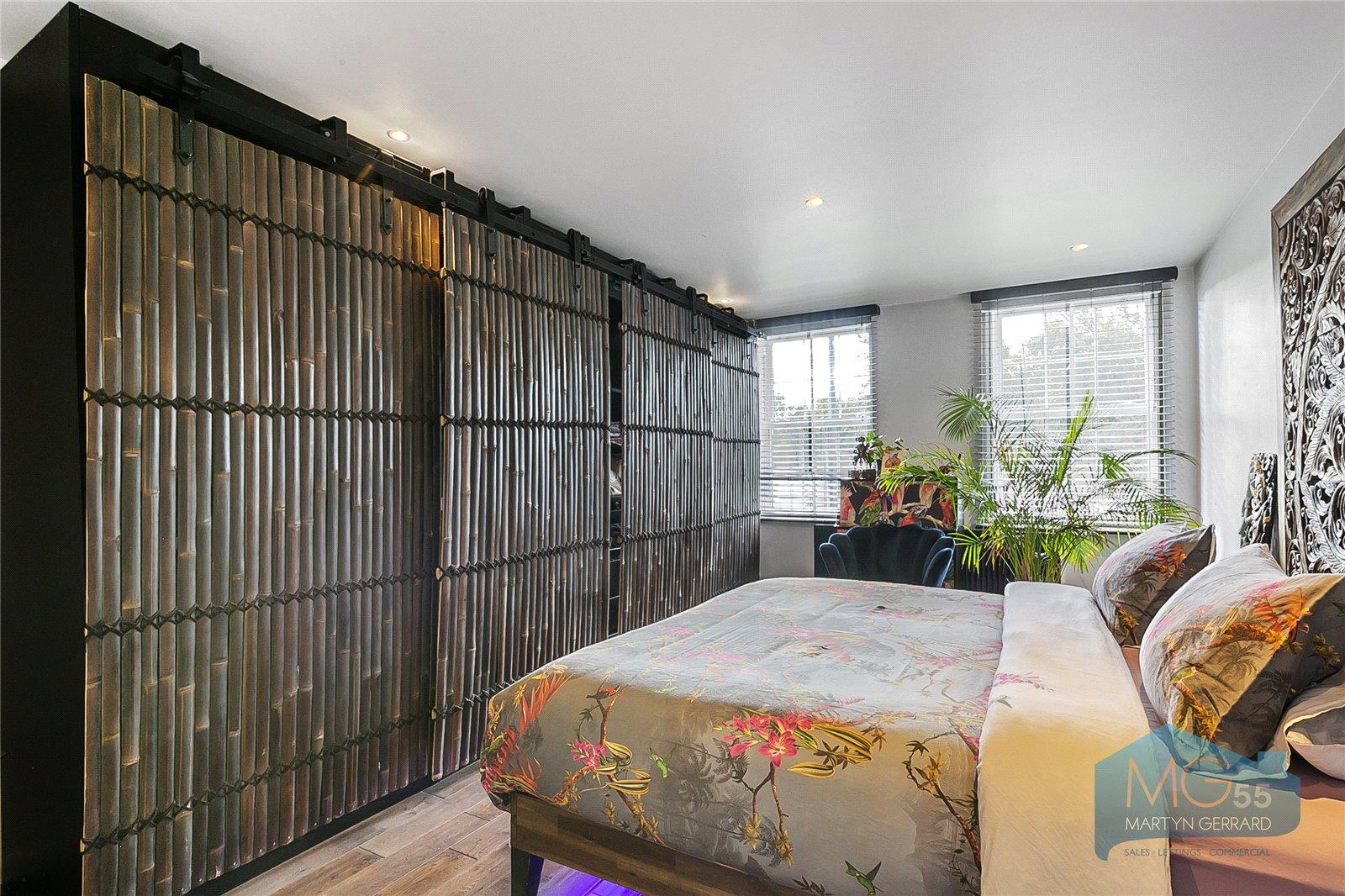 3 bedroom Apartment for sale - Martyn Gerrard