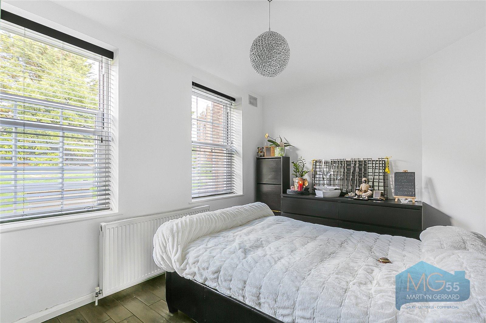 3 bedroom Apartment for sale - Martyn Gerrard