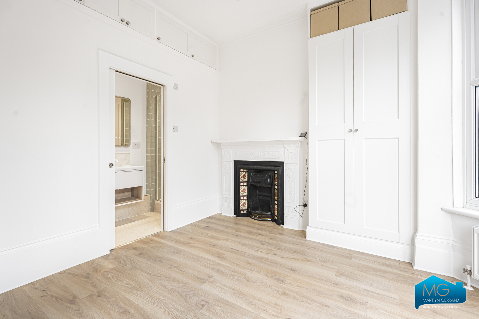 2 bedroom Ground Floor Flat to rent - Martyn Gerrard