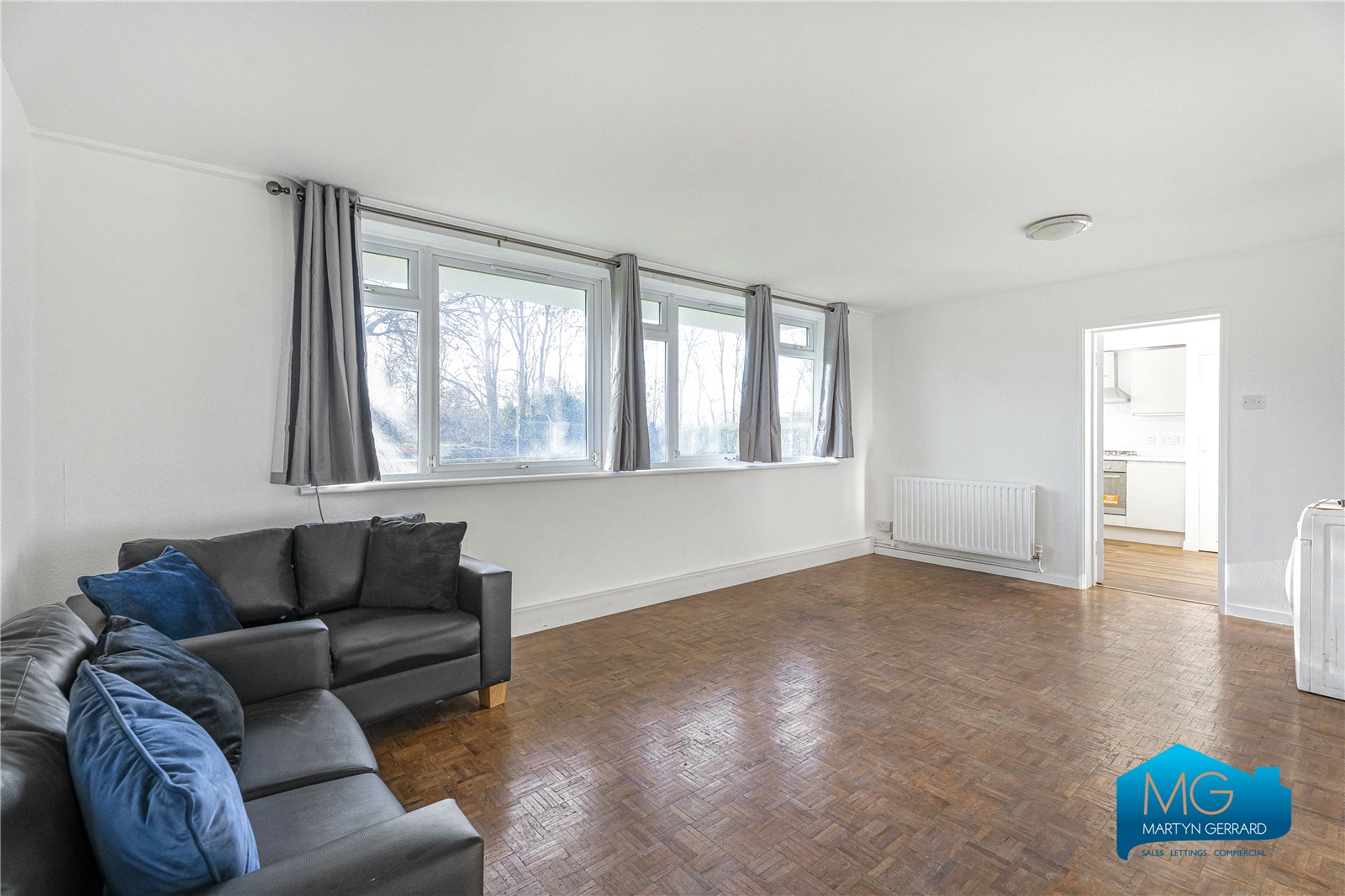 Nether Street, Finchley Central, London, N3+  - Martyn Gerrard