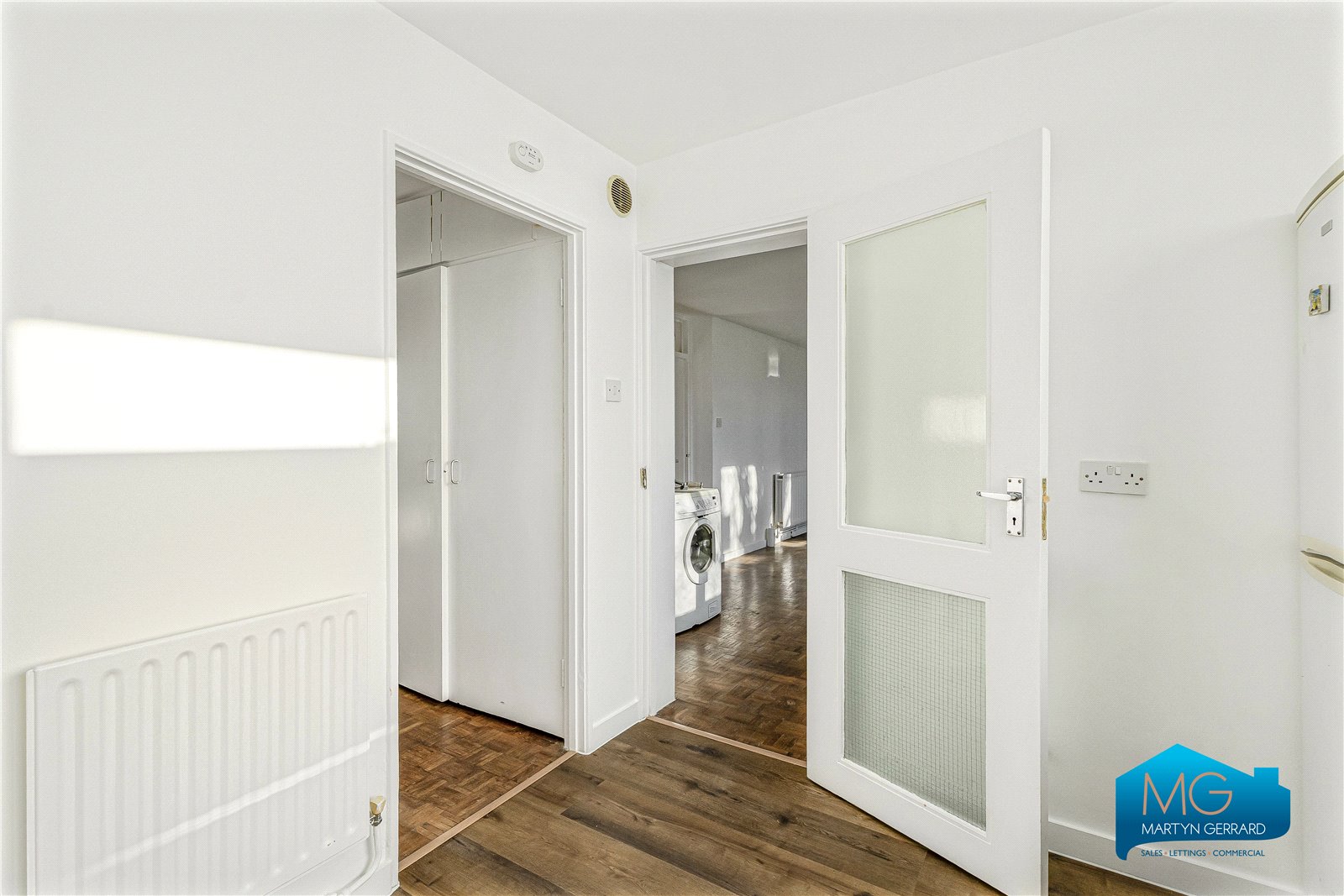 2 bedroom Ground Floor Flat to rent - Martyn Gerrard