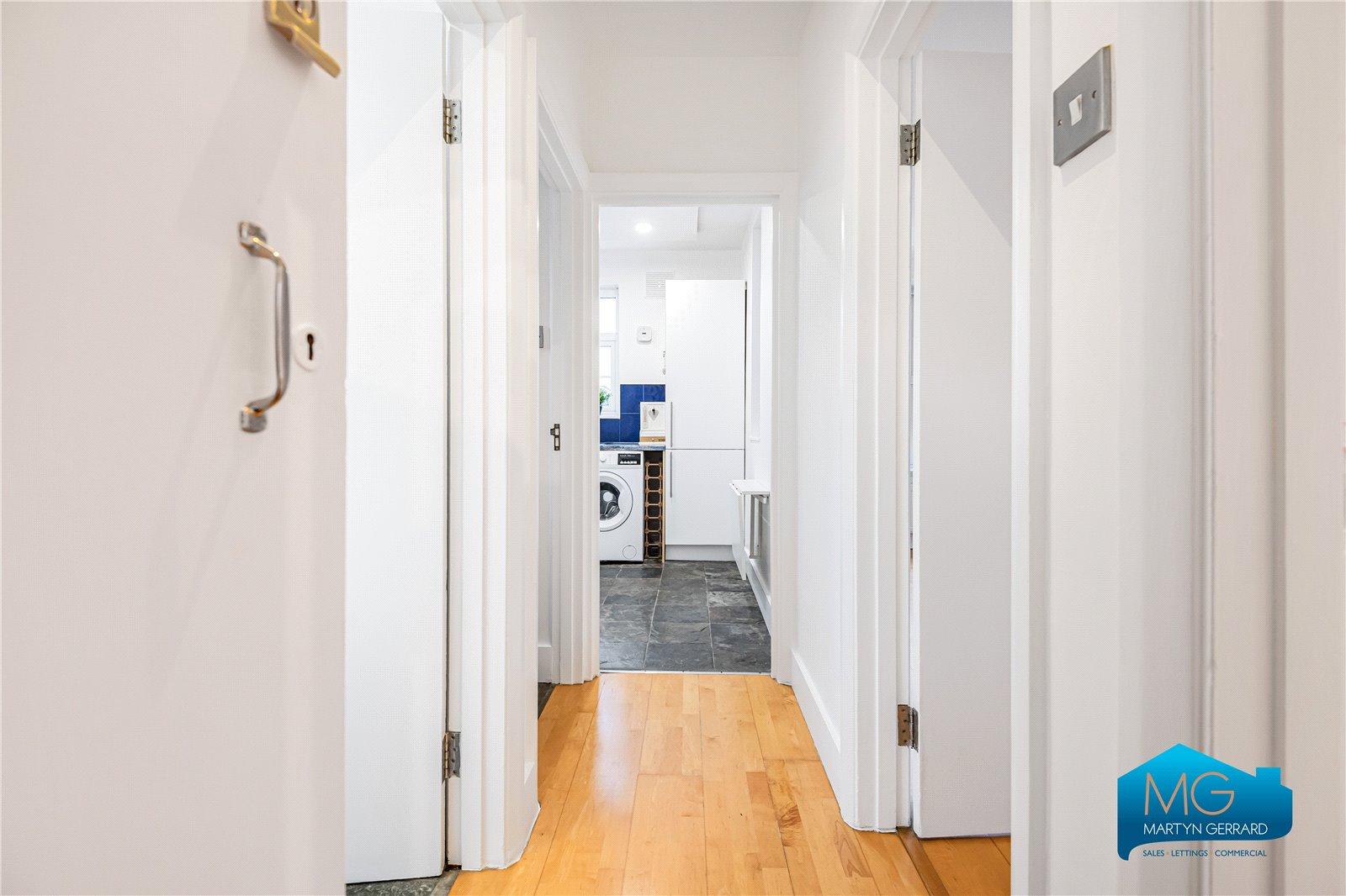 1 bedroom Apartment to rent - Martyn Gerrard