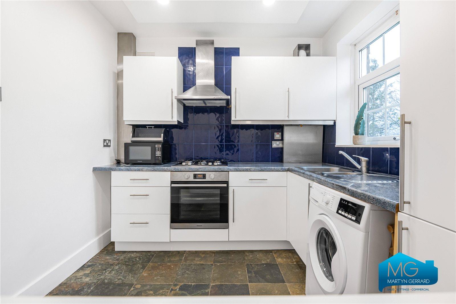 1 bedroom Apartment to rent + ' - Martyn Gerrard