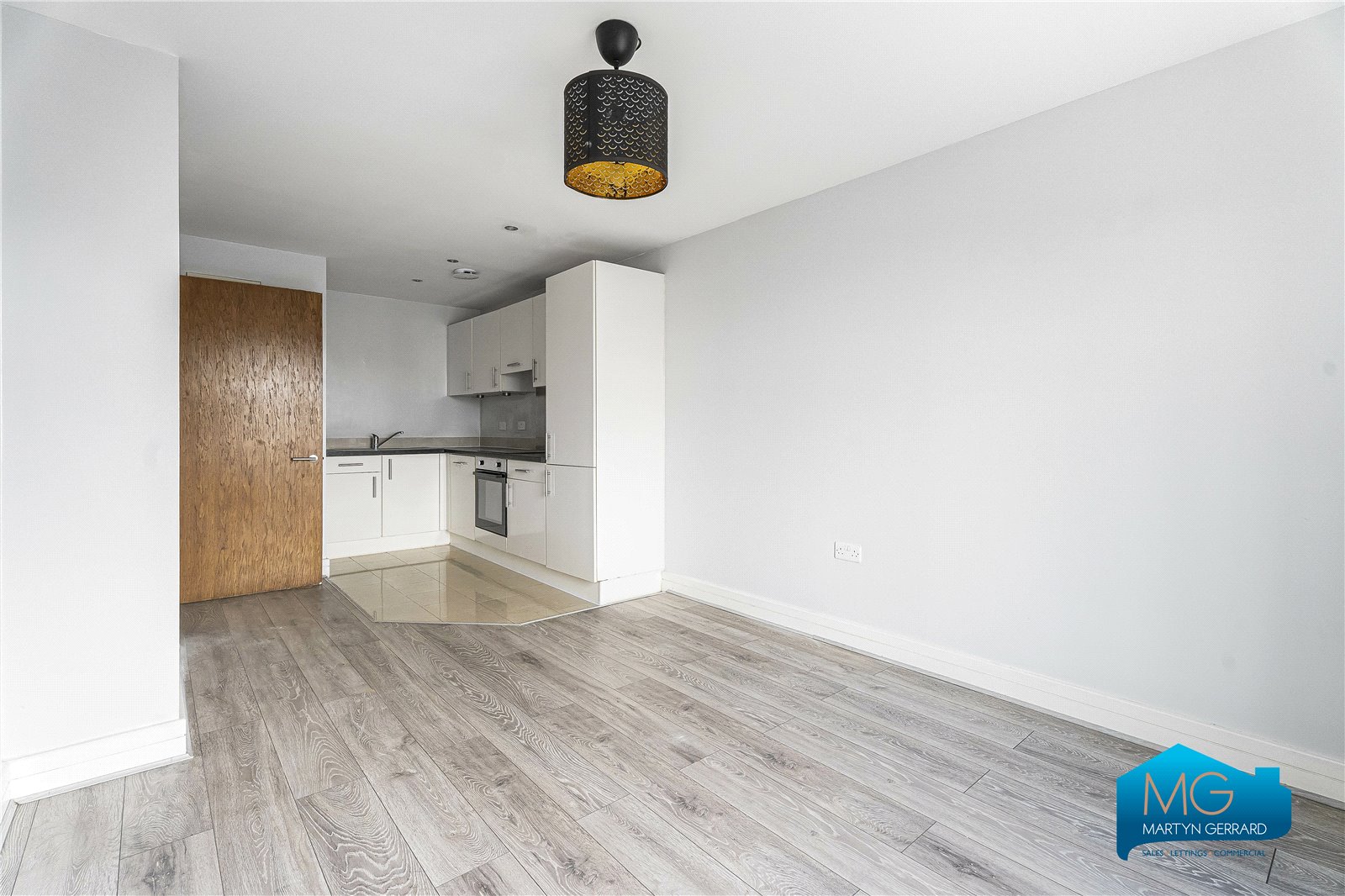 1 bedroom Apartment to rent - Martyn Gerrard