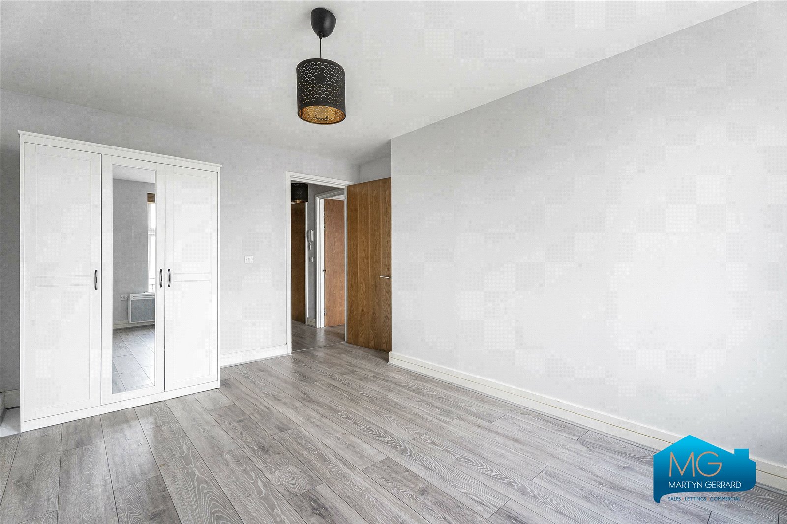1 bedroom Apartment to rent - Martyn Gerrard