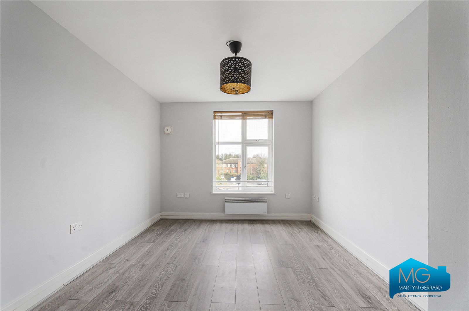 1 bedroom Apartment to rent - Martyn Gerrard