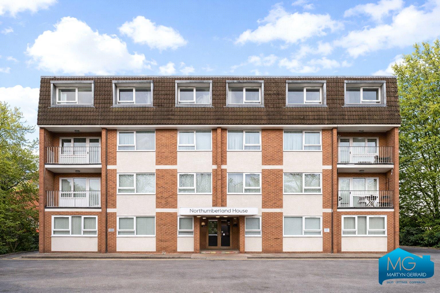 2 bedroom Apartment for sale - Martyn Gerrard