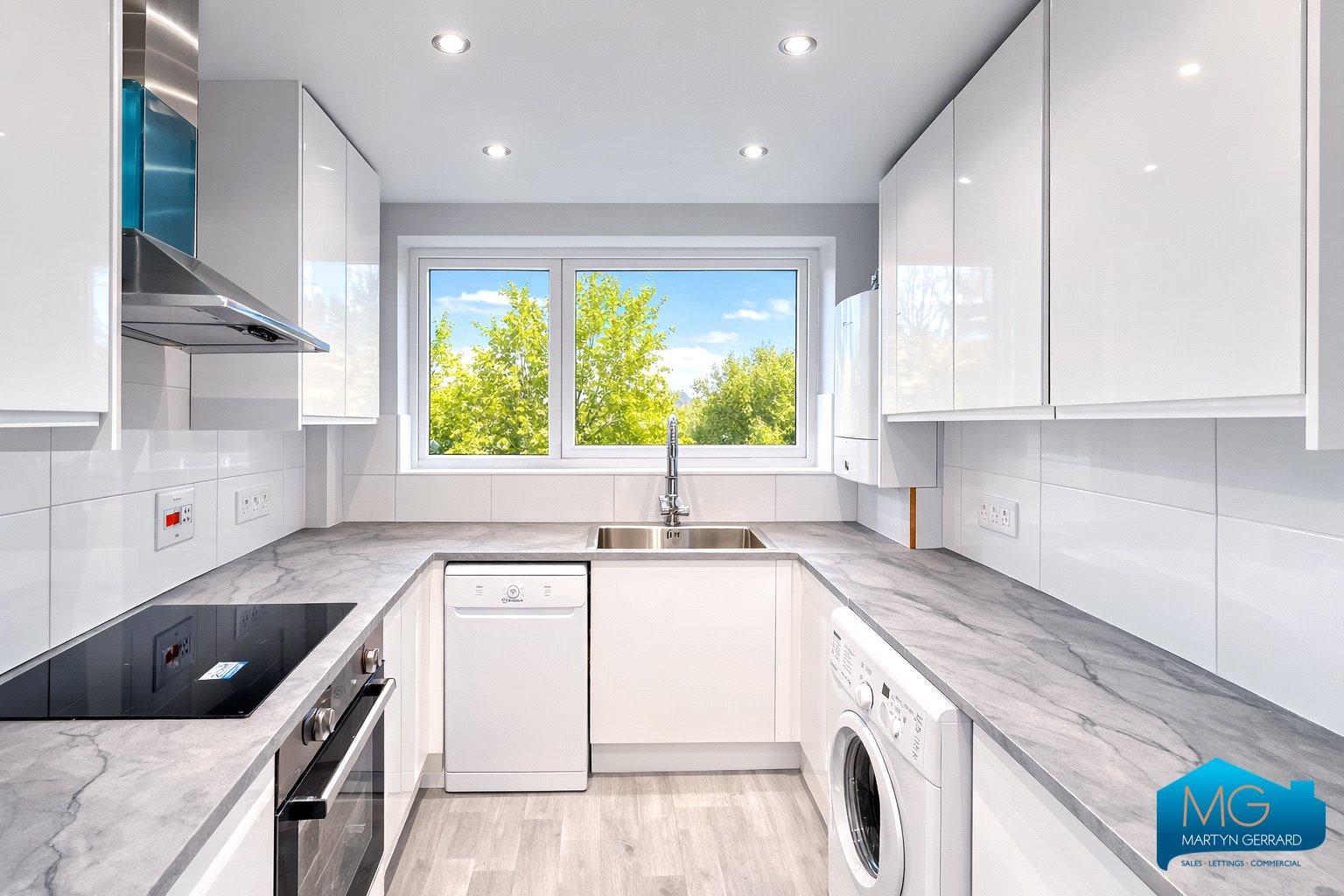 2 bedroom Apartment for sale - Martyn Gerrard