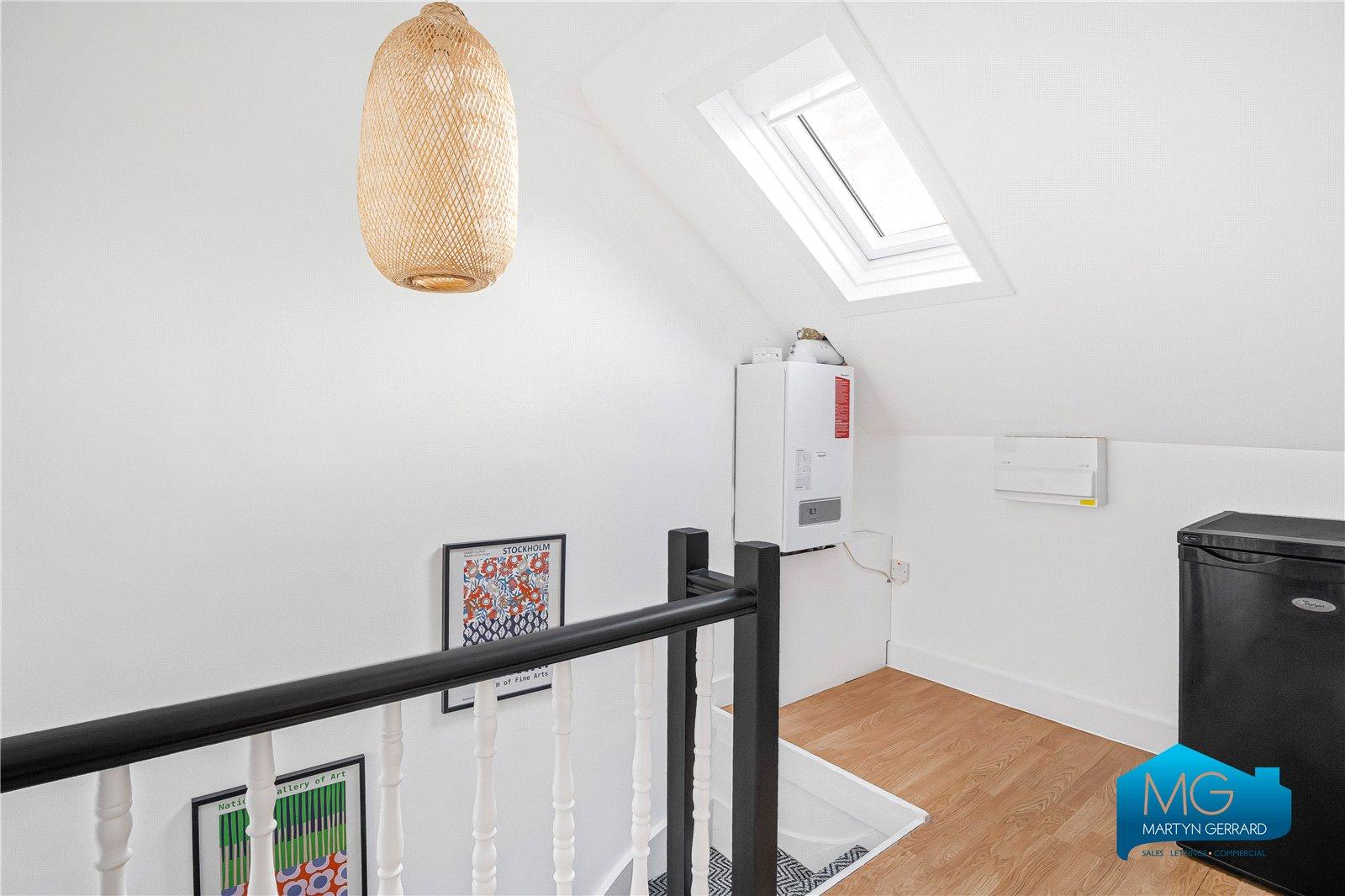 1 bedroom Apartment to rent - Martyn Gerrard