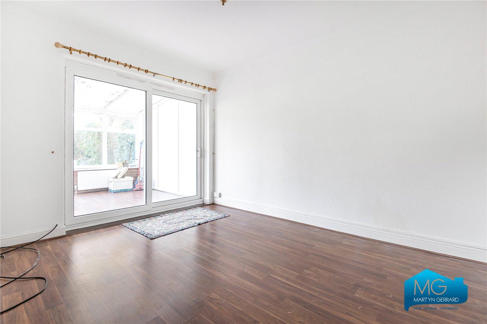 1 bedroom Ground Floor Flat to rent - Martyn Gerrard
