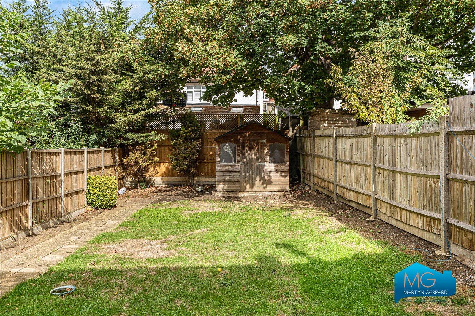 4 bedroom Semi-Detached House to rent - Martyn Gerrard