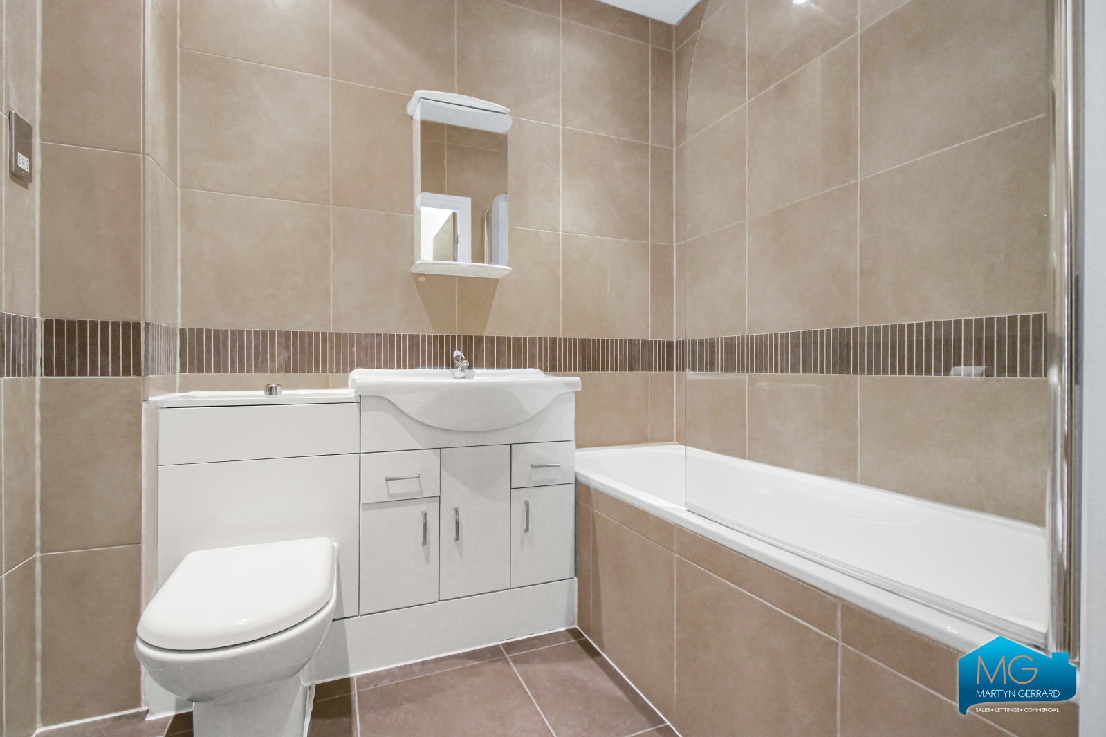 2 bedroom Apartment to rent - Martyn Gerrard