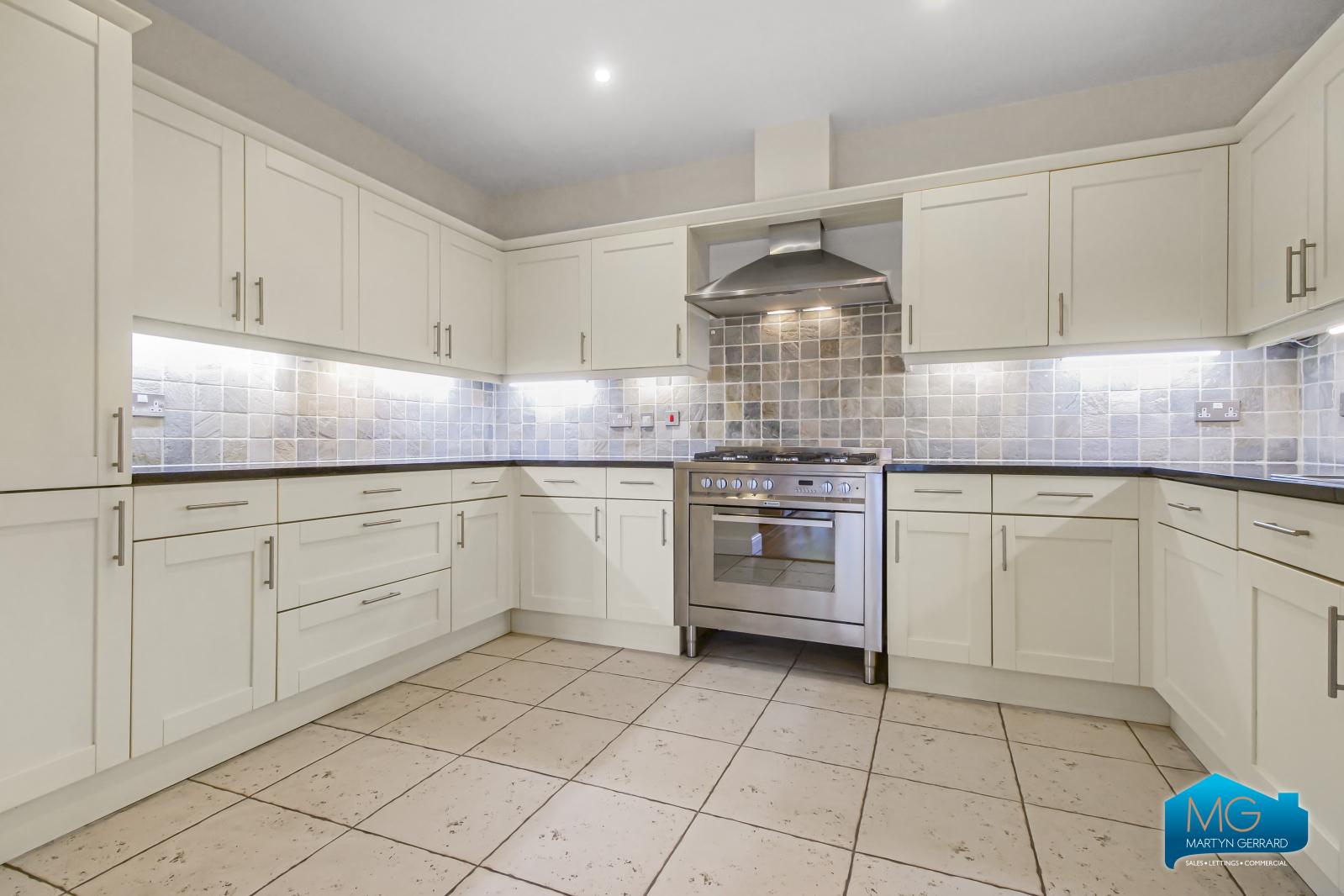 Ballards Lane, Finchley Central, London, N3+  - Martyn Gerrard