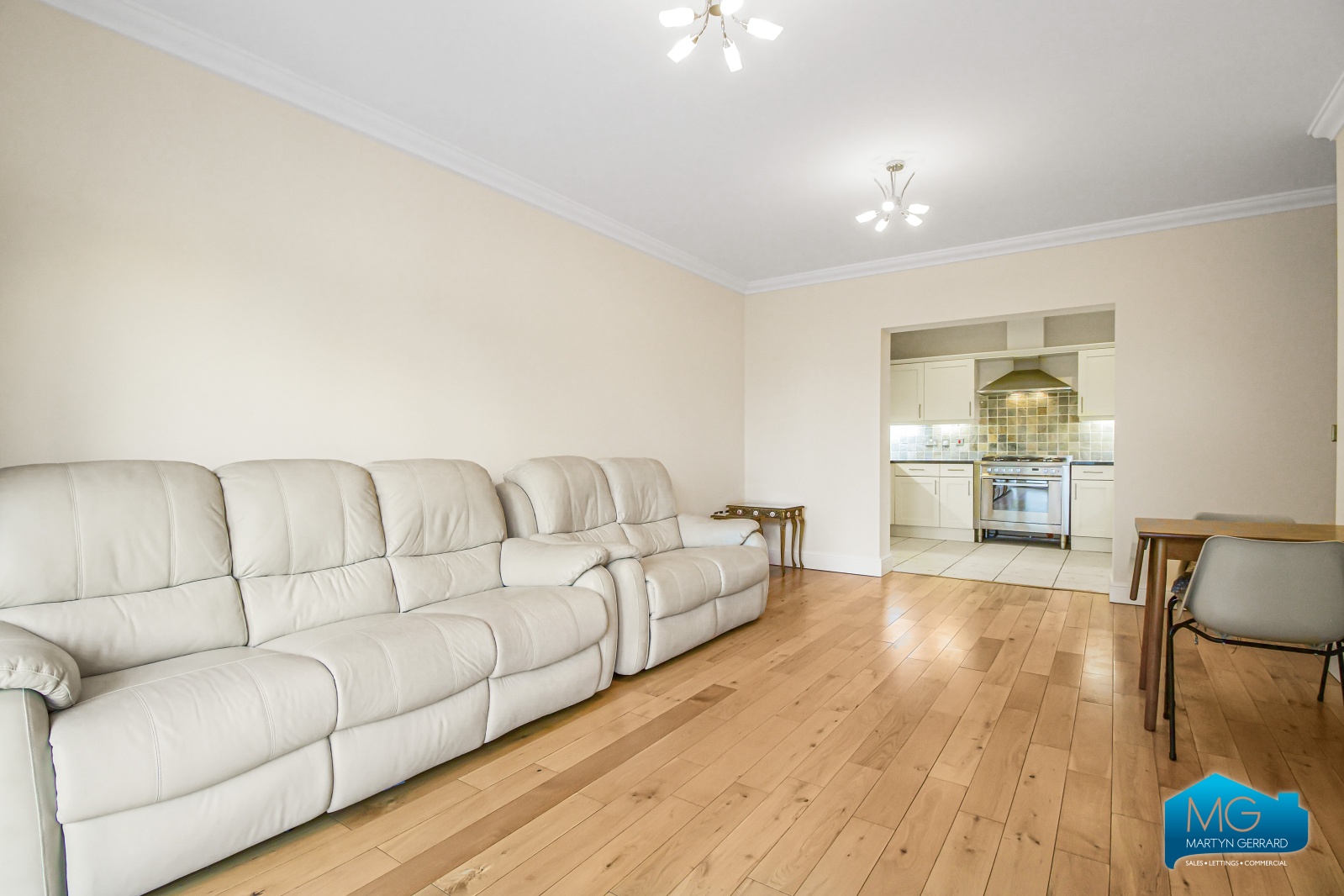 Ballards Lane, Finchley Central, London, N3+  - Martyn Gerrard