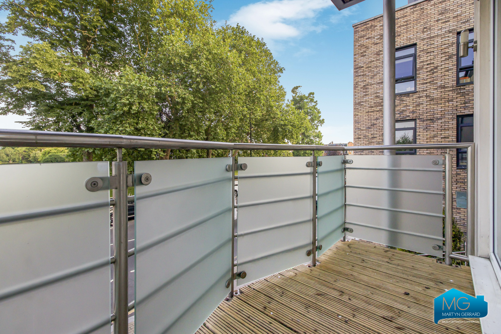 Ballards Lane, Finchley Central, London, N3+  - Martyn Gerrard