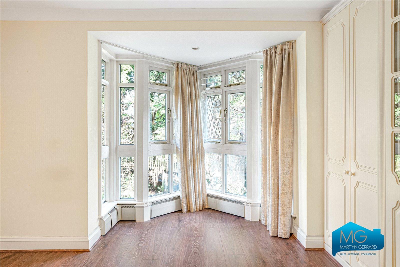 2 bedroom Apartment to rent - Martyn Gerrard