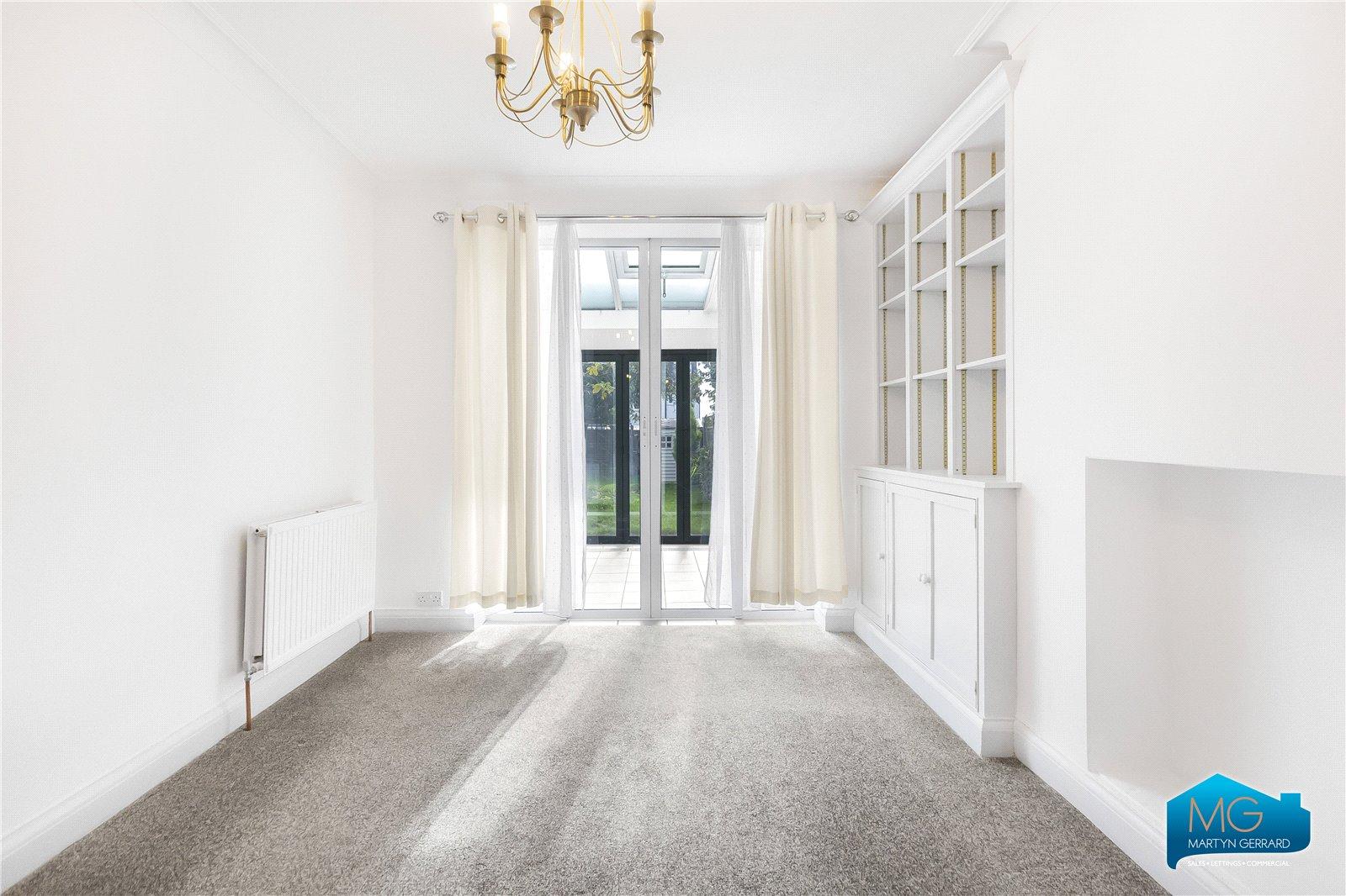 4 bedroom Terraced House to rent - Martyn Gerrard