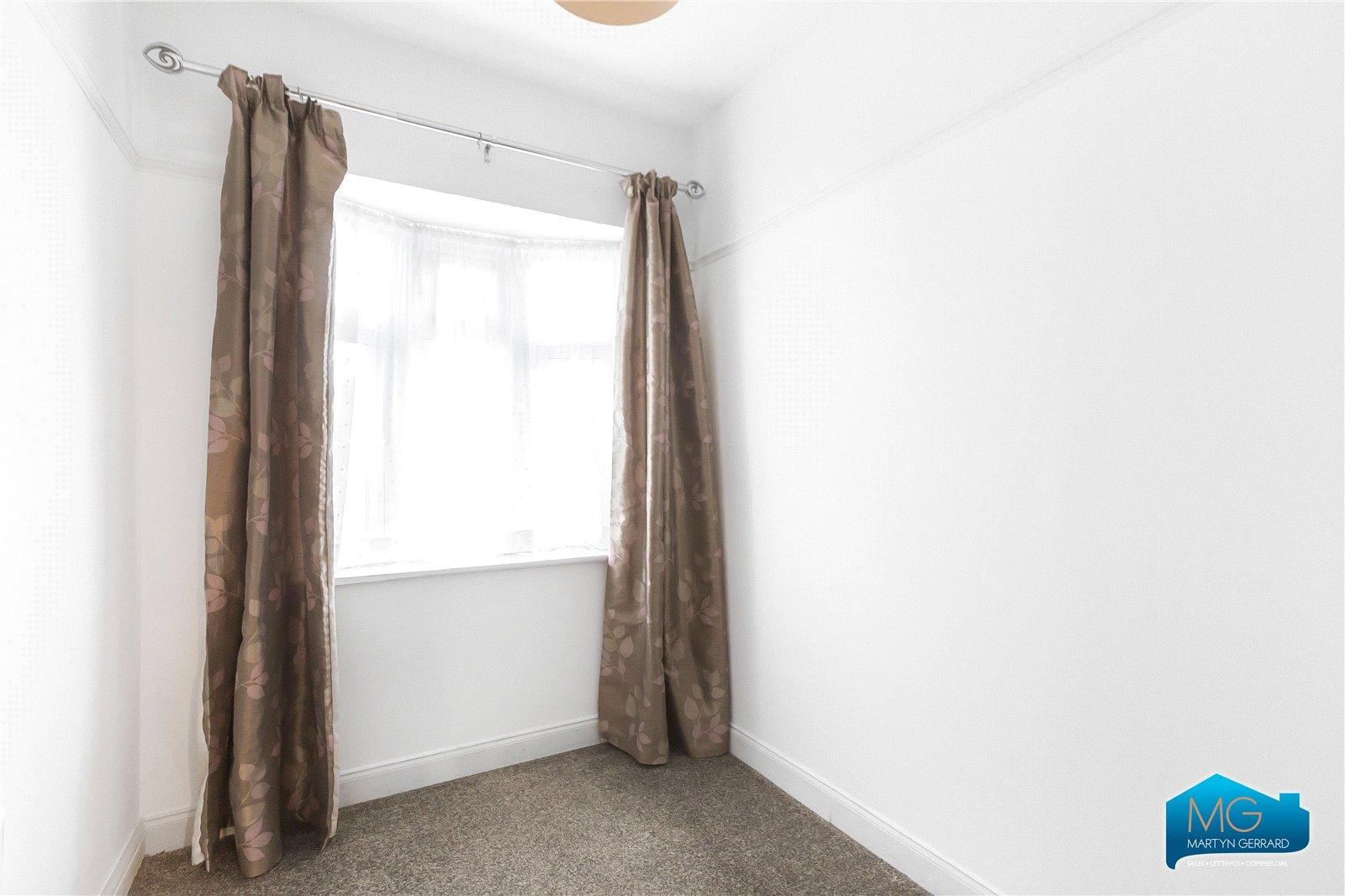 4 bedroom Terraced House to rent - Martyn Gerrard