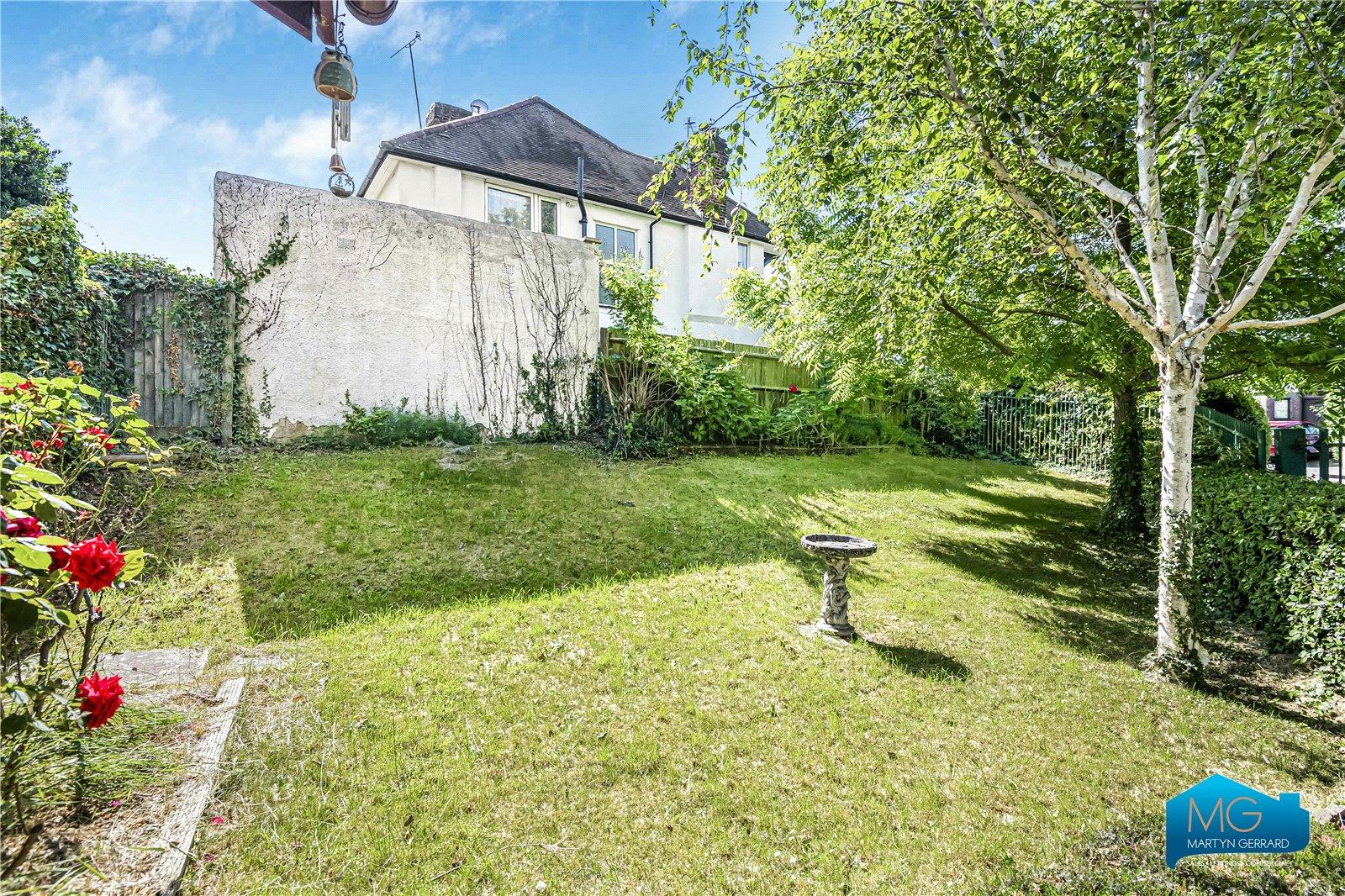 3 bedroom Detached House to rent - Martyn Gerrard