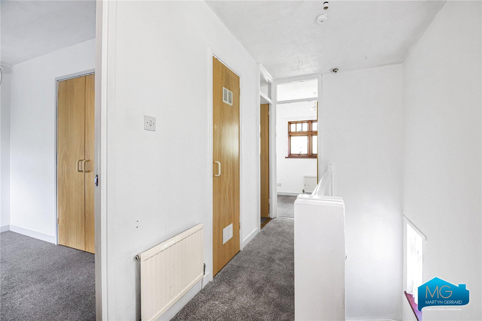 3 bedroom Detached House to rent - Martyn Gerrard