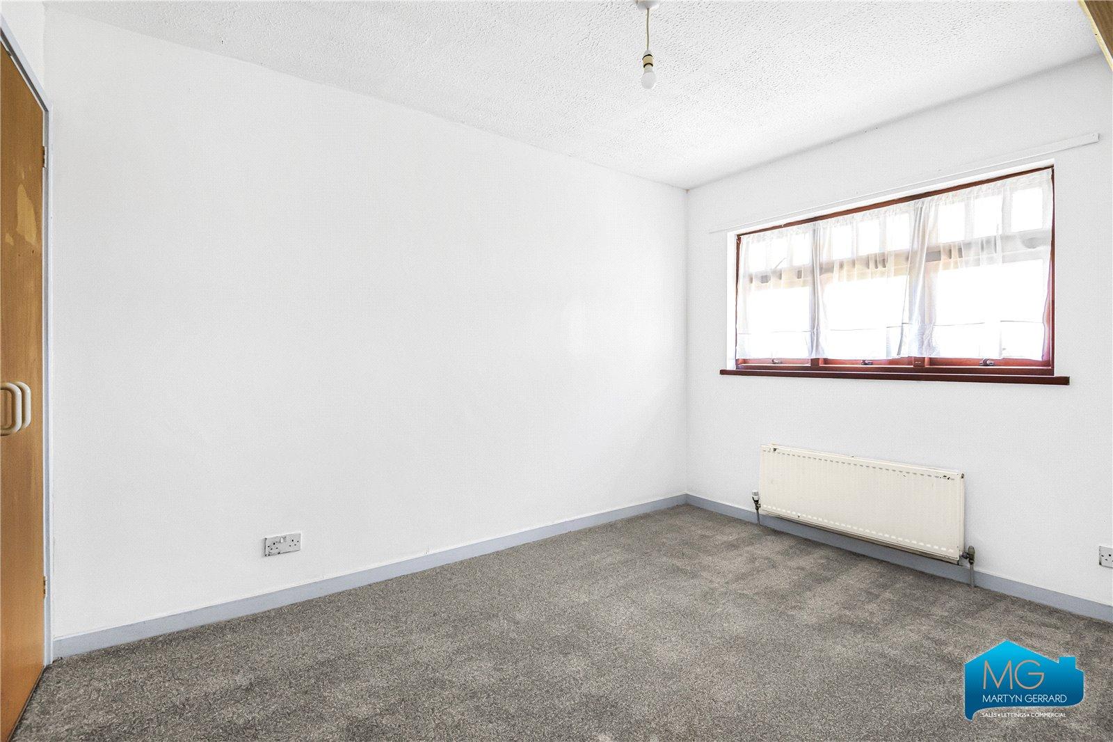 3 bedroom Detached House to rent - Martyn Gerrard
