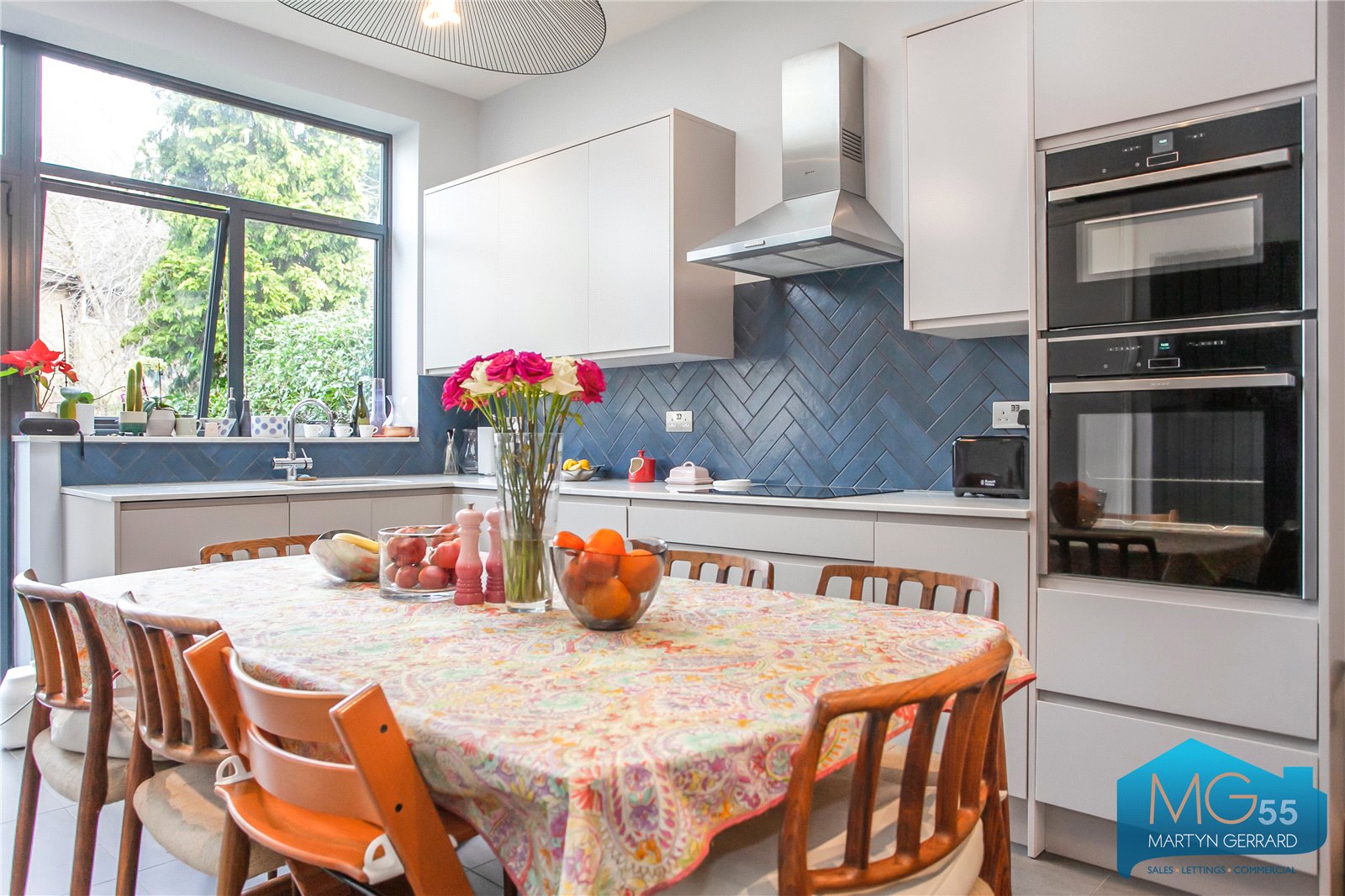 3 bedroom Ground Floor Flat to rent - Martyn Gerrard