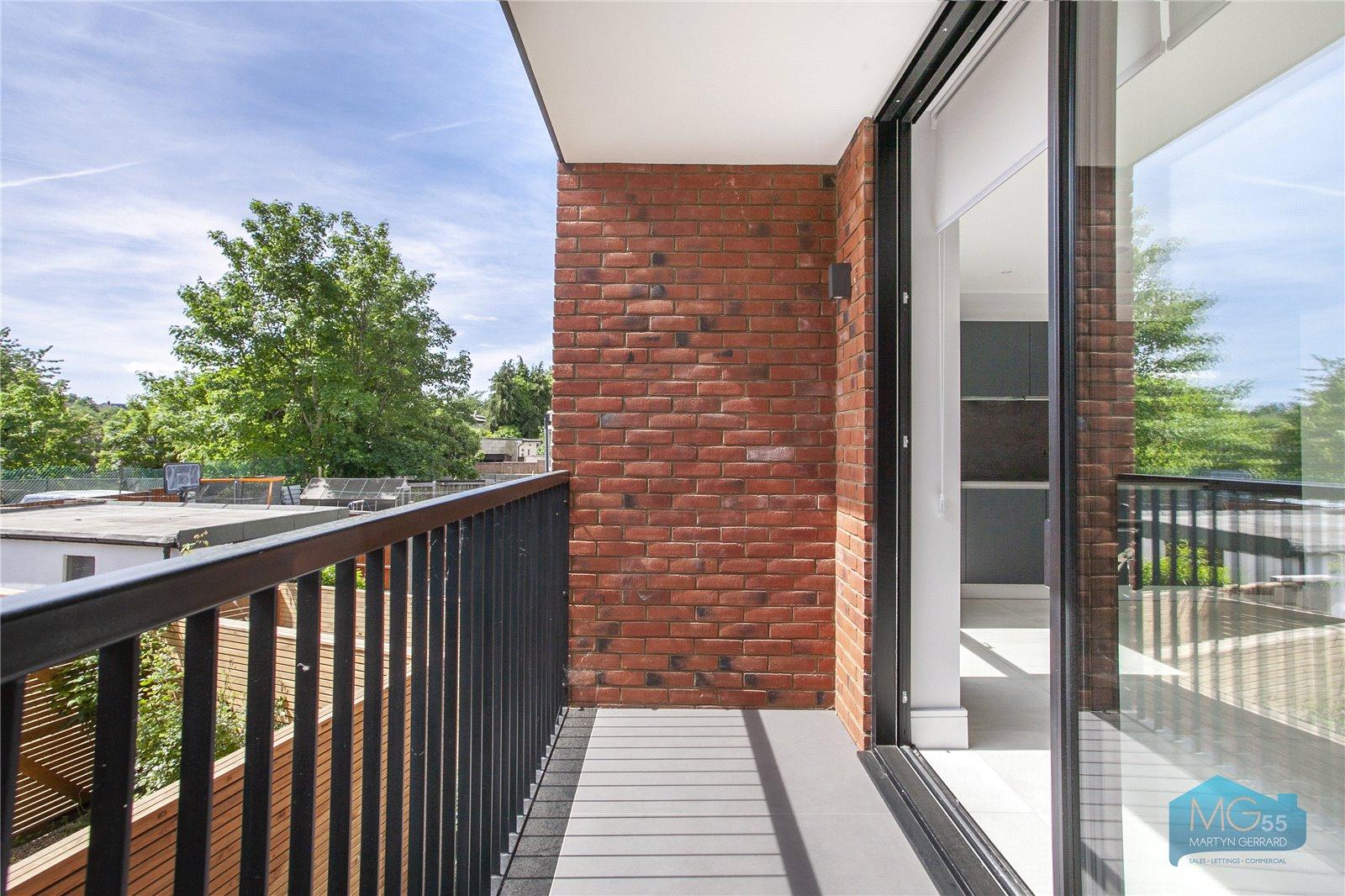 1 bedroom Ground Floor Flat to rent - Martyn Gerrard