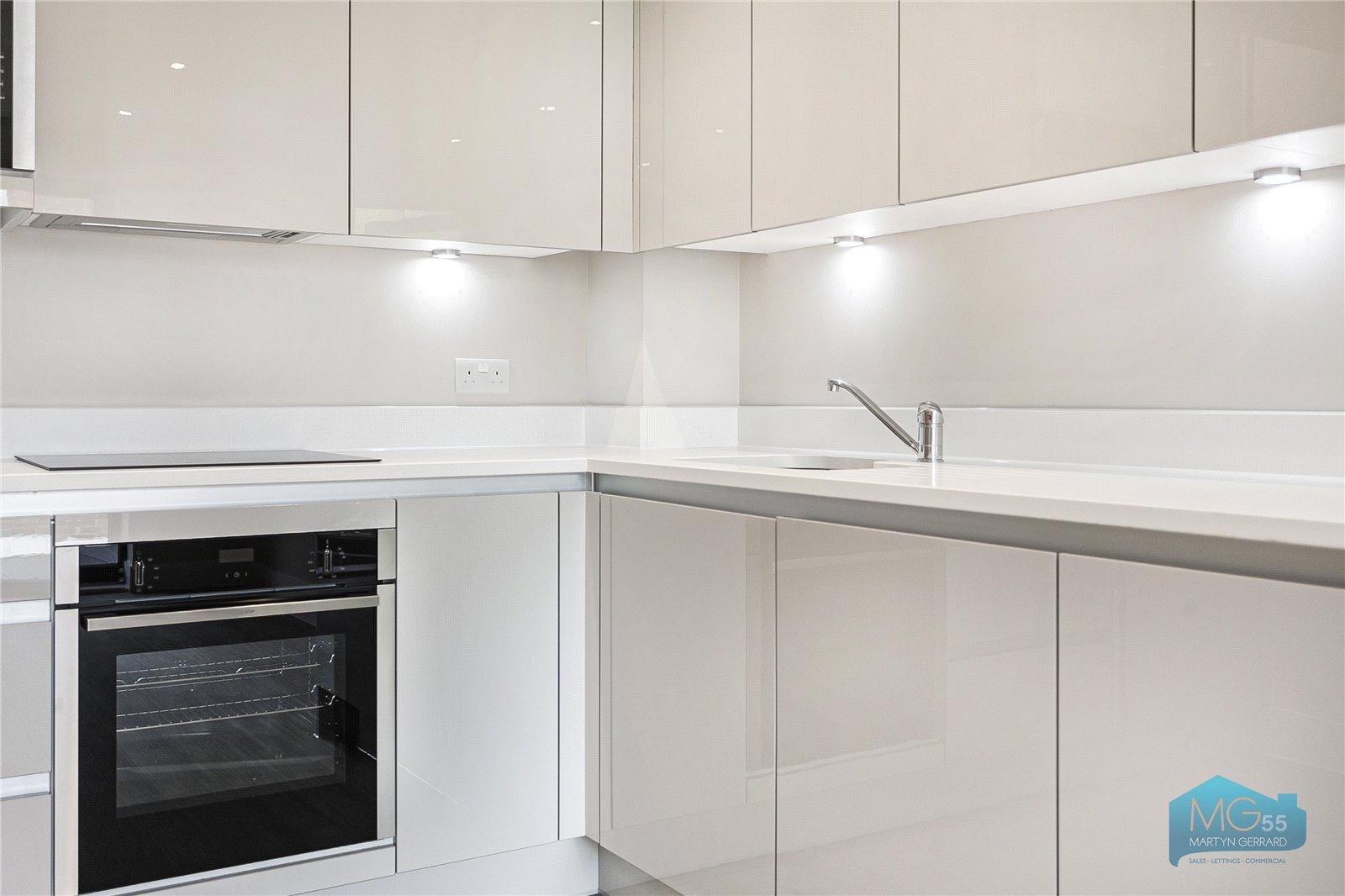 1 bedroom Apartment to rent - Martyn Gerrard